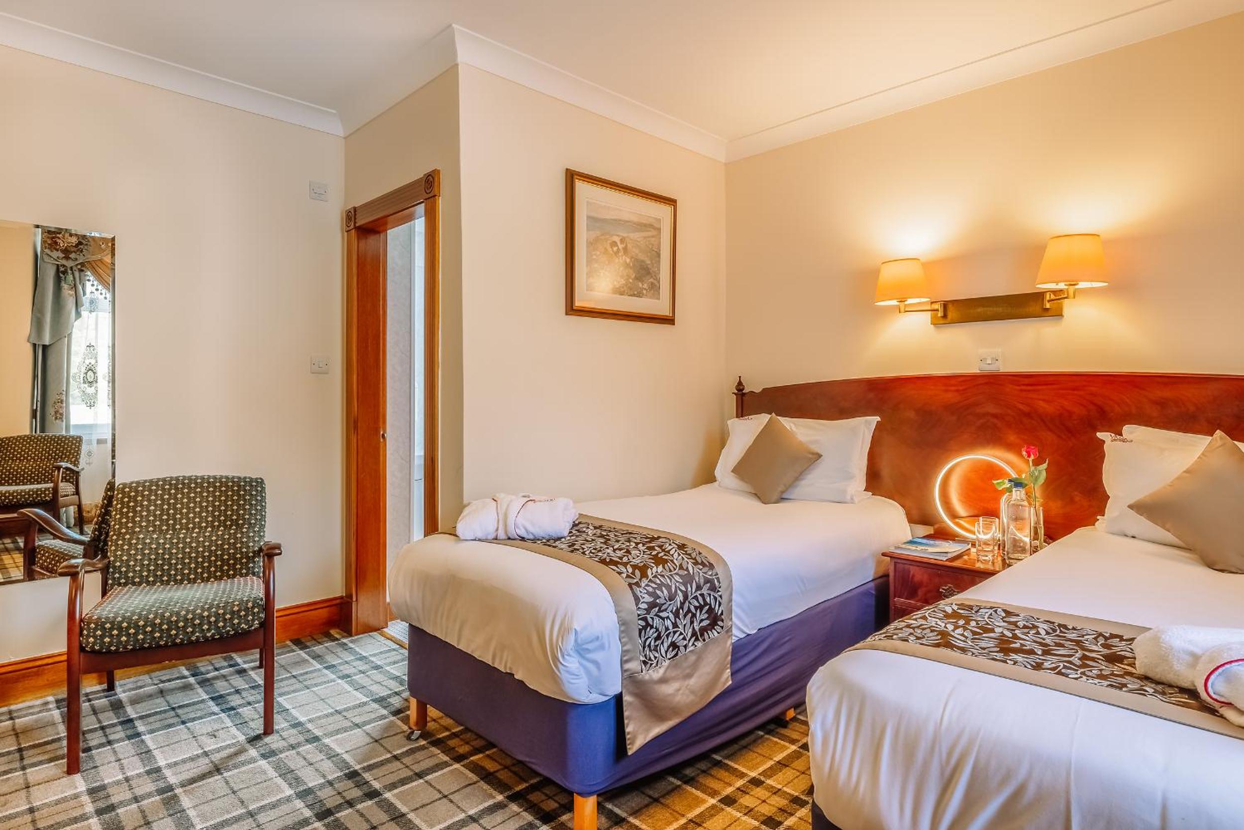 Standard Twin Room photo 2