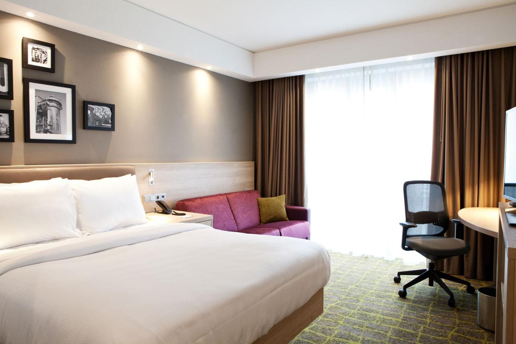 Family Connecting Rooms