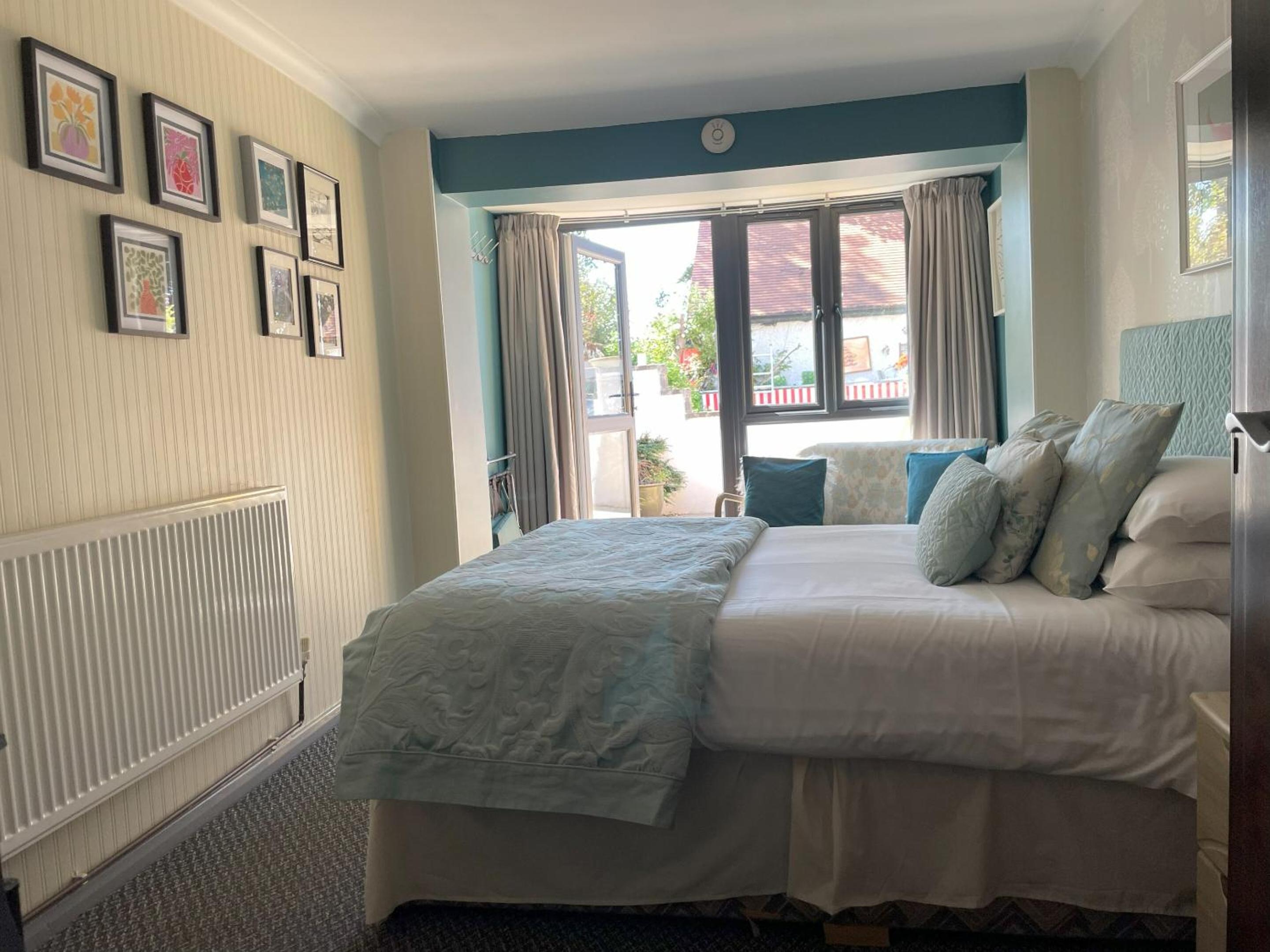 Double Room with Terrace - Photo 8