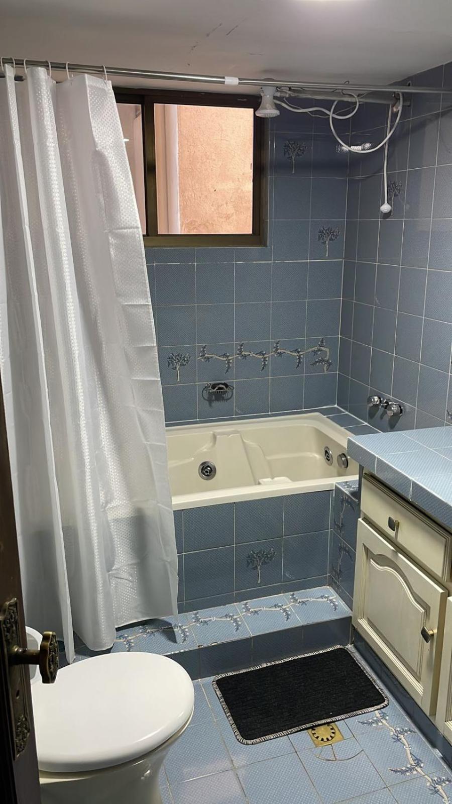Double Room with Shared Bathroom photo 3