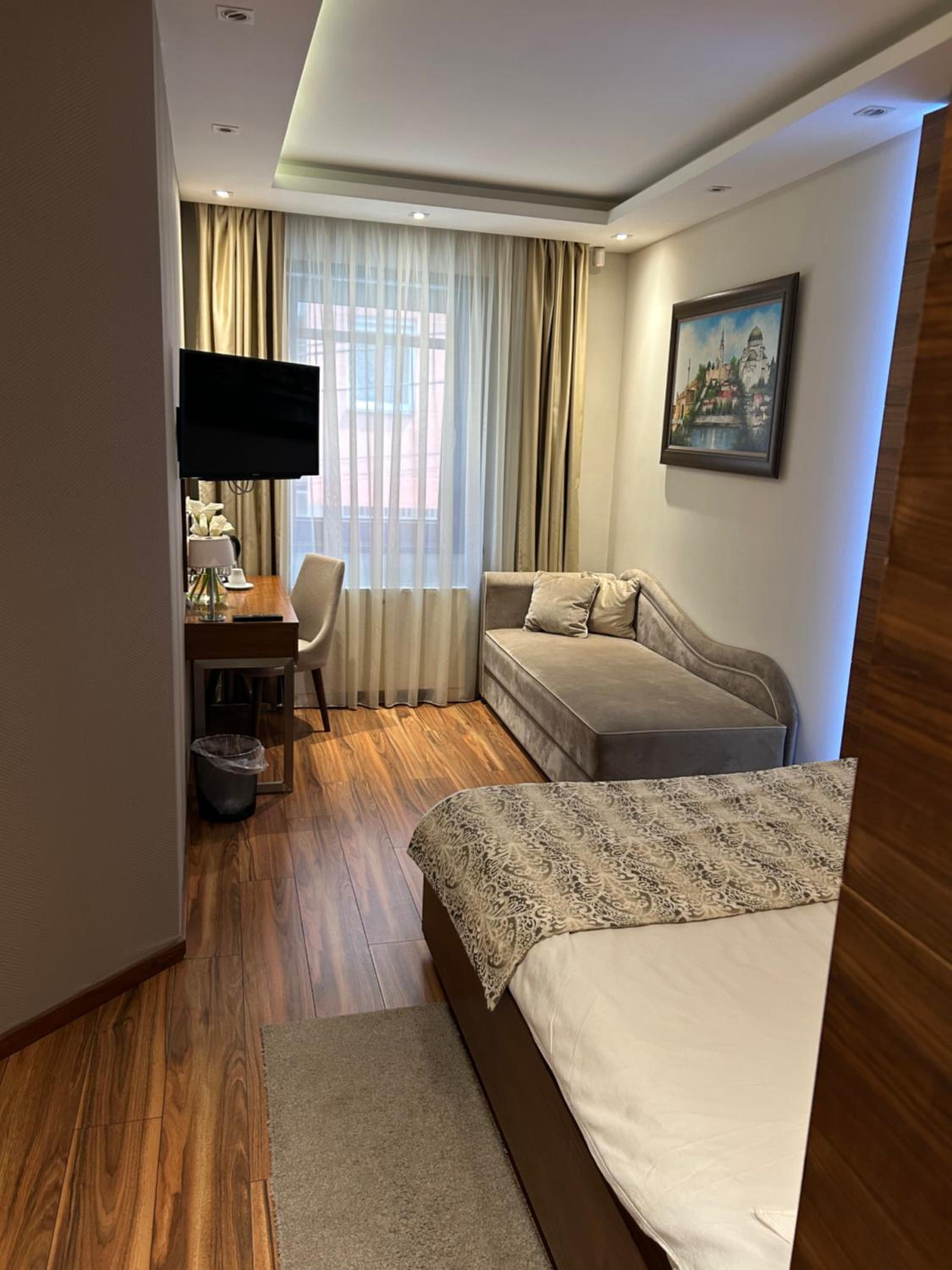 Standard Apartment