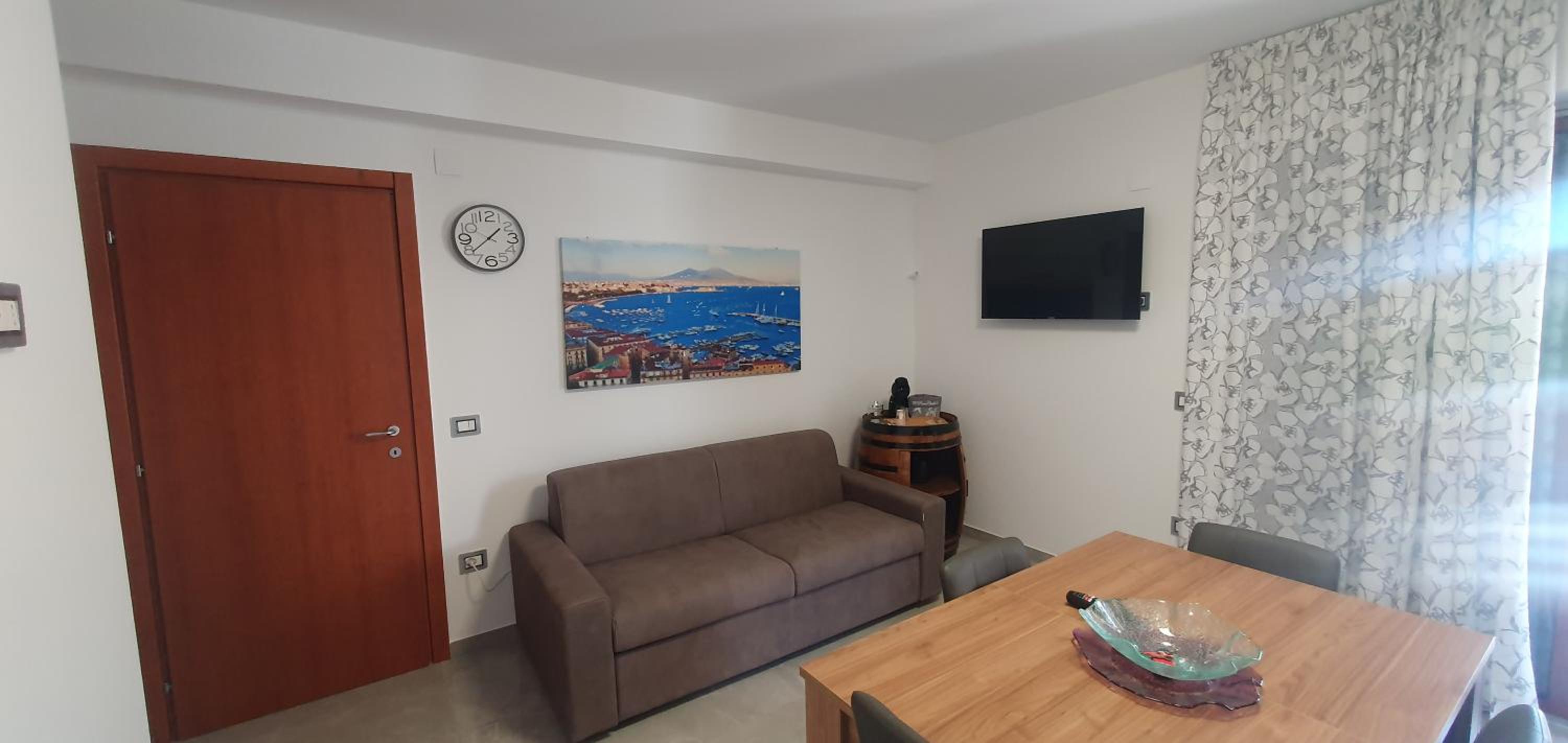Apartment photo 1