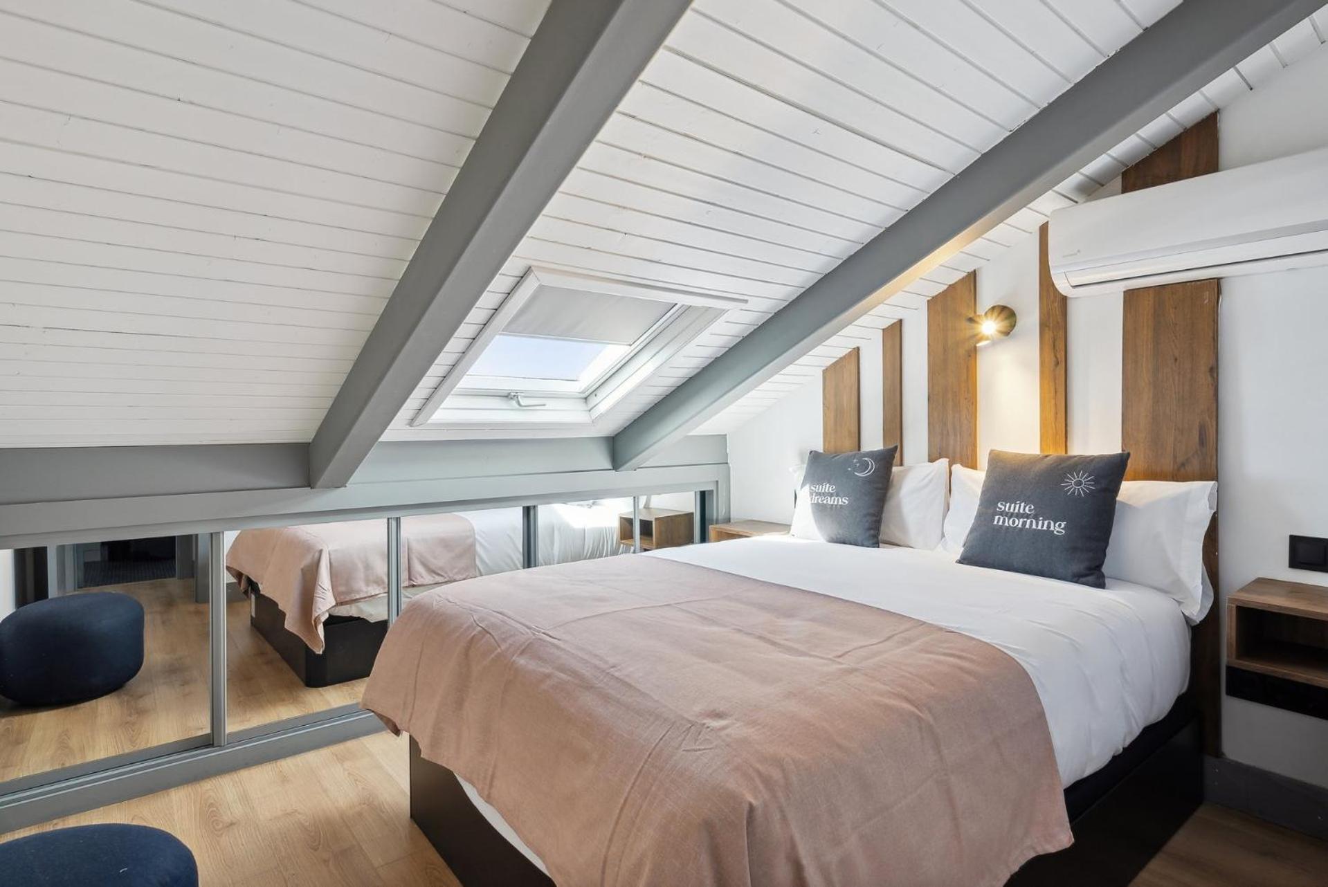 Two-Bedroom Apartment with rooftop terrace photo 2