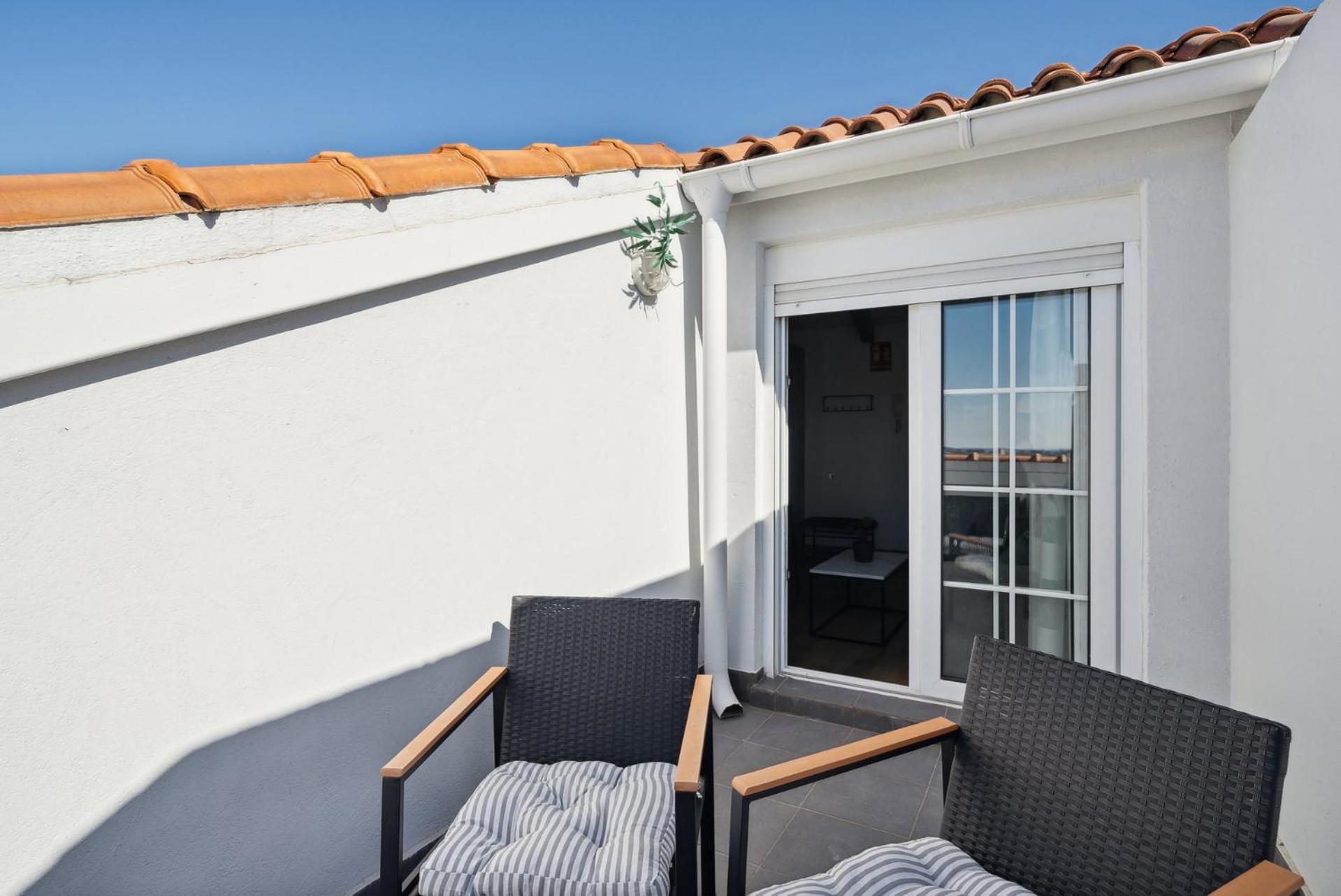 Two-Bedroom Apartment with rooftop terrace photo 2