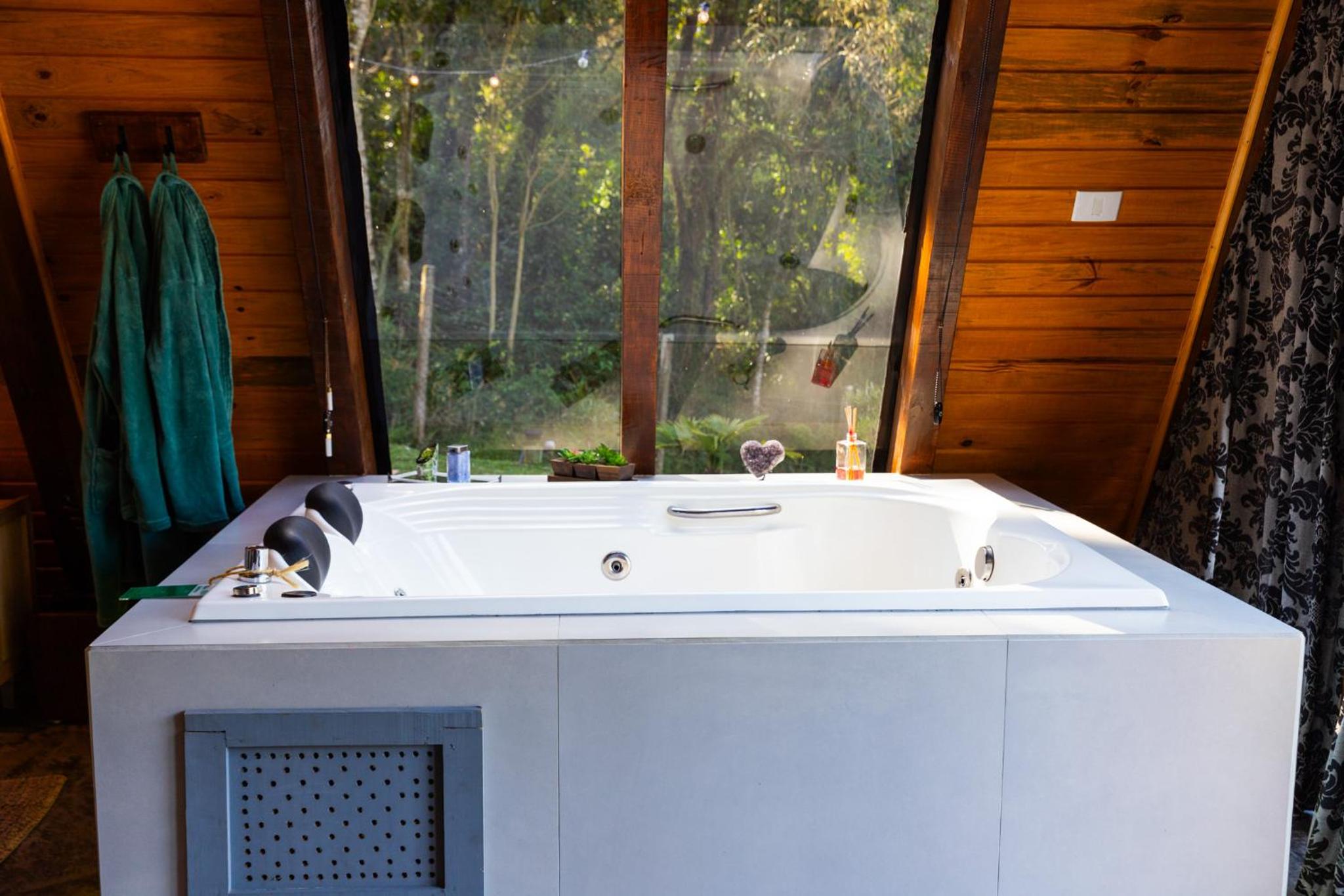Double Room with Spa Bath photo 2