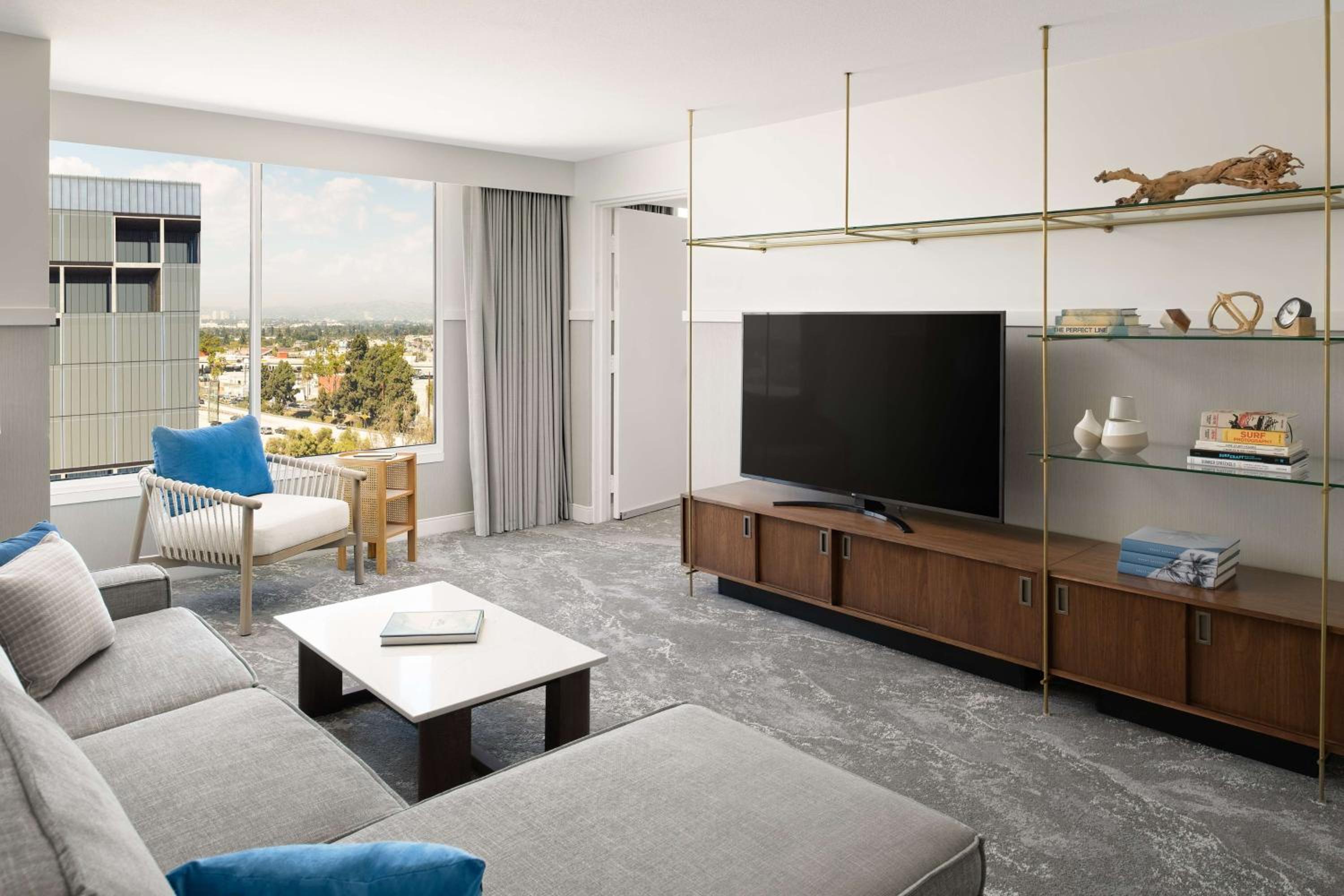 Presidential King Suite - Non-Smoking