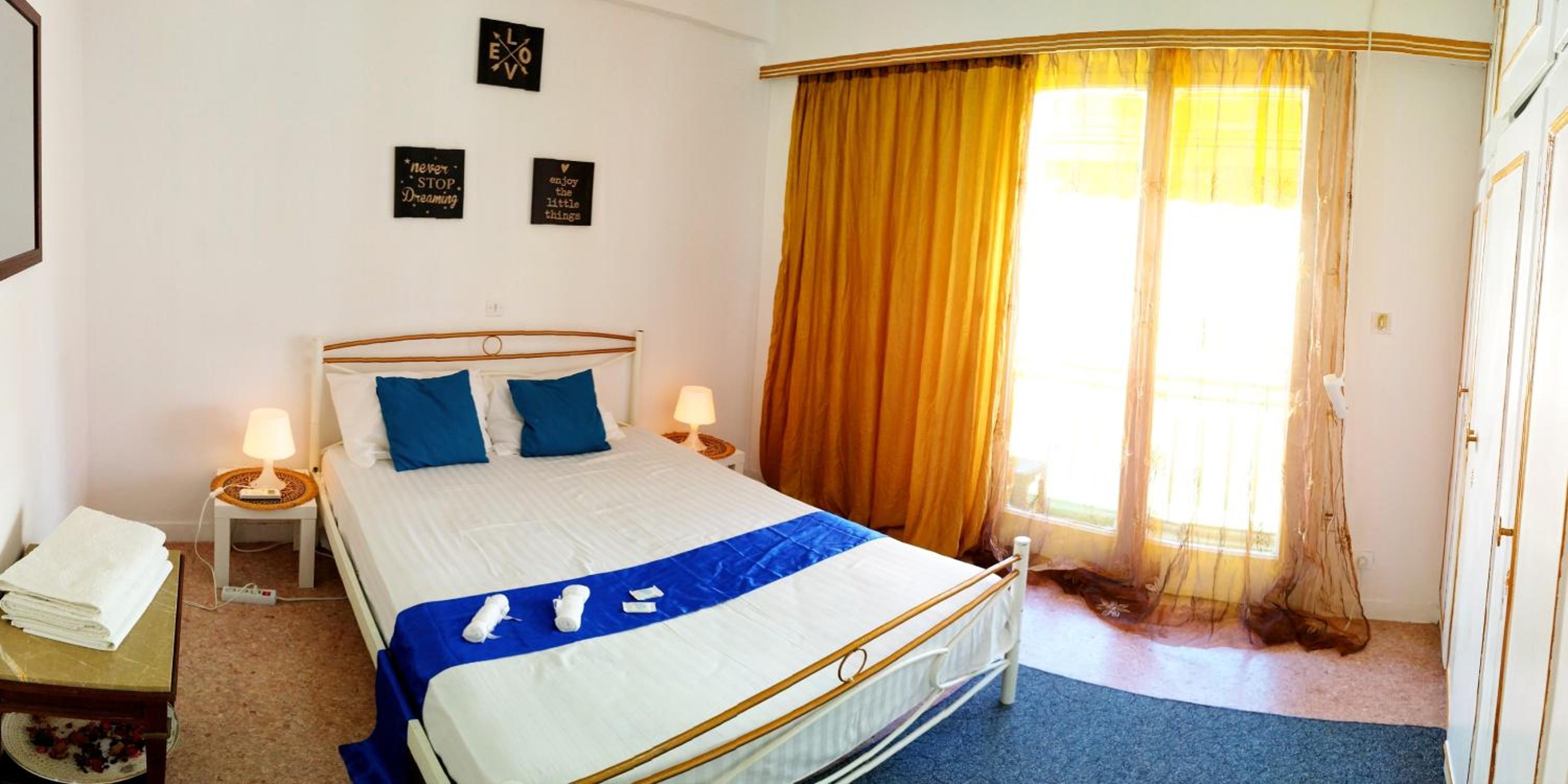 Double Room with Shared Bathroom