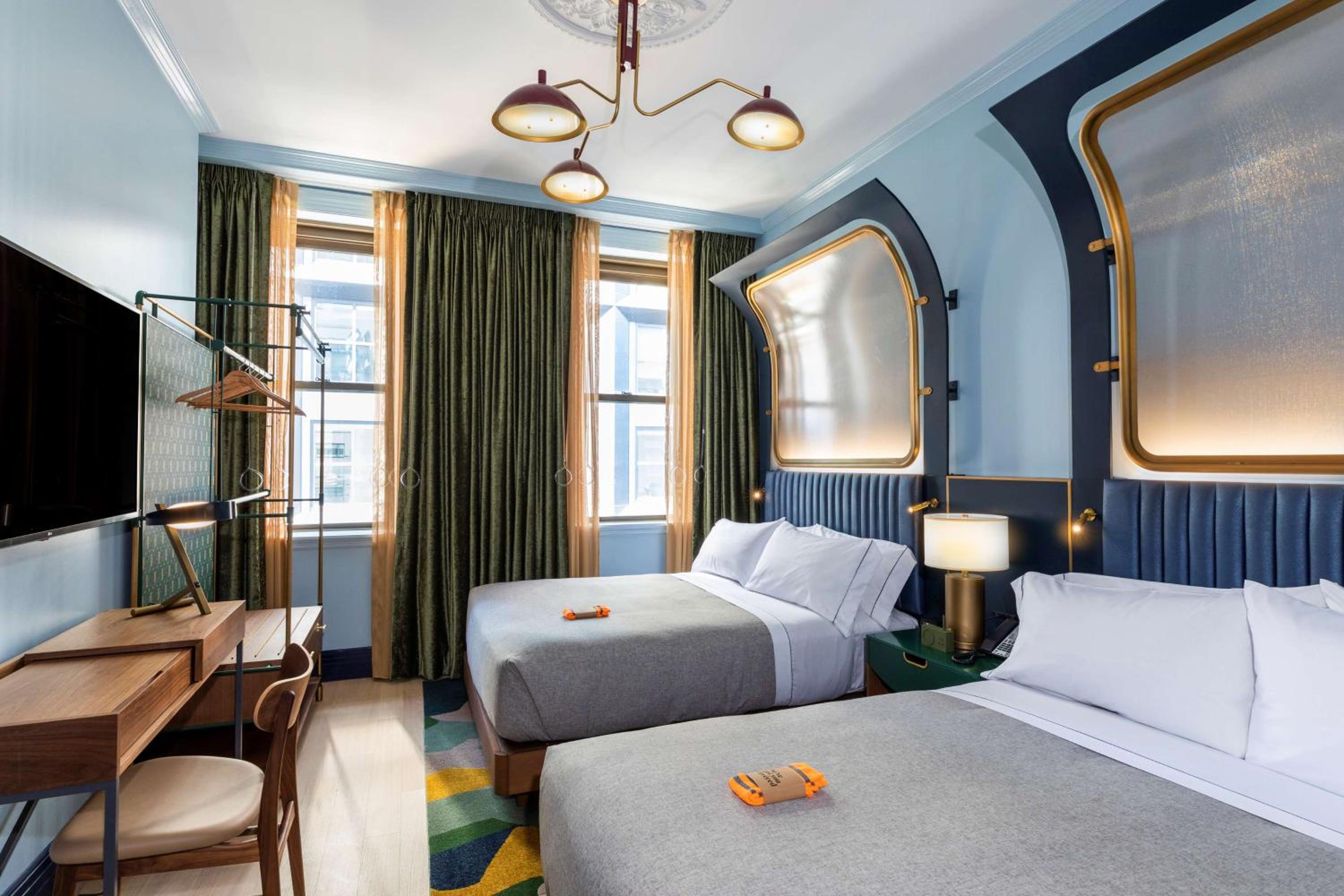 Queen Room with Two Queen Beds - Hearing Accessible/City View
