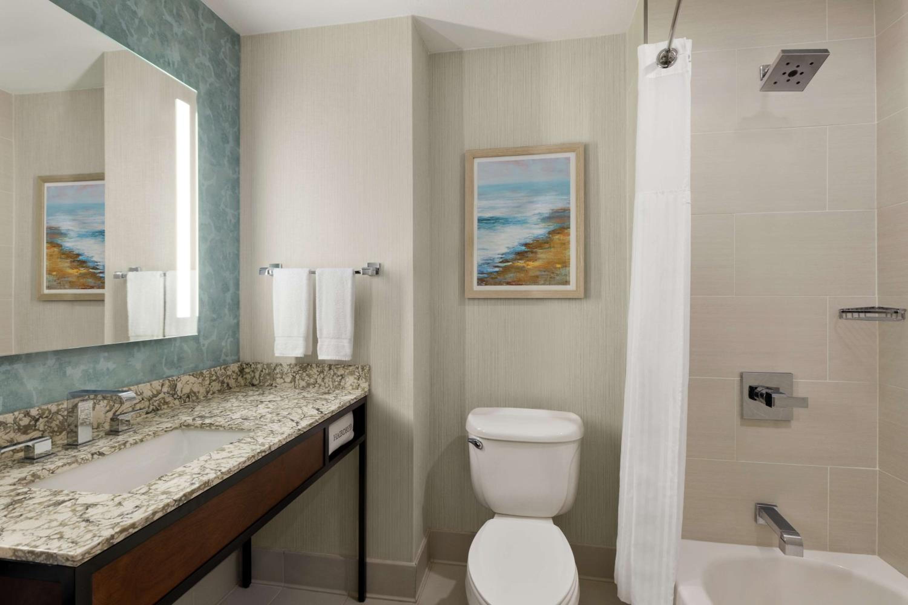 King Room with Bath Tub - First Floor - Photo 4