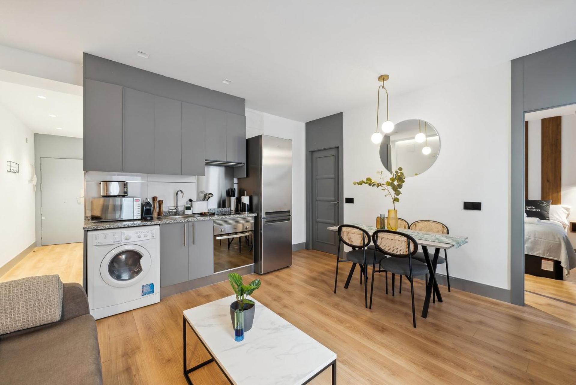One-Bedroom Apartment With Terrace photo 3