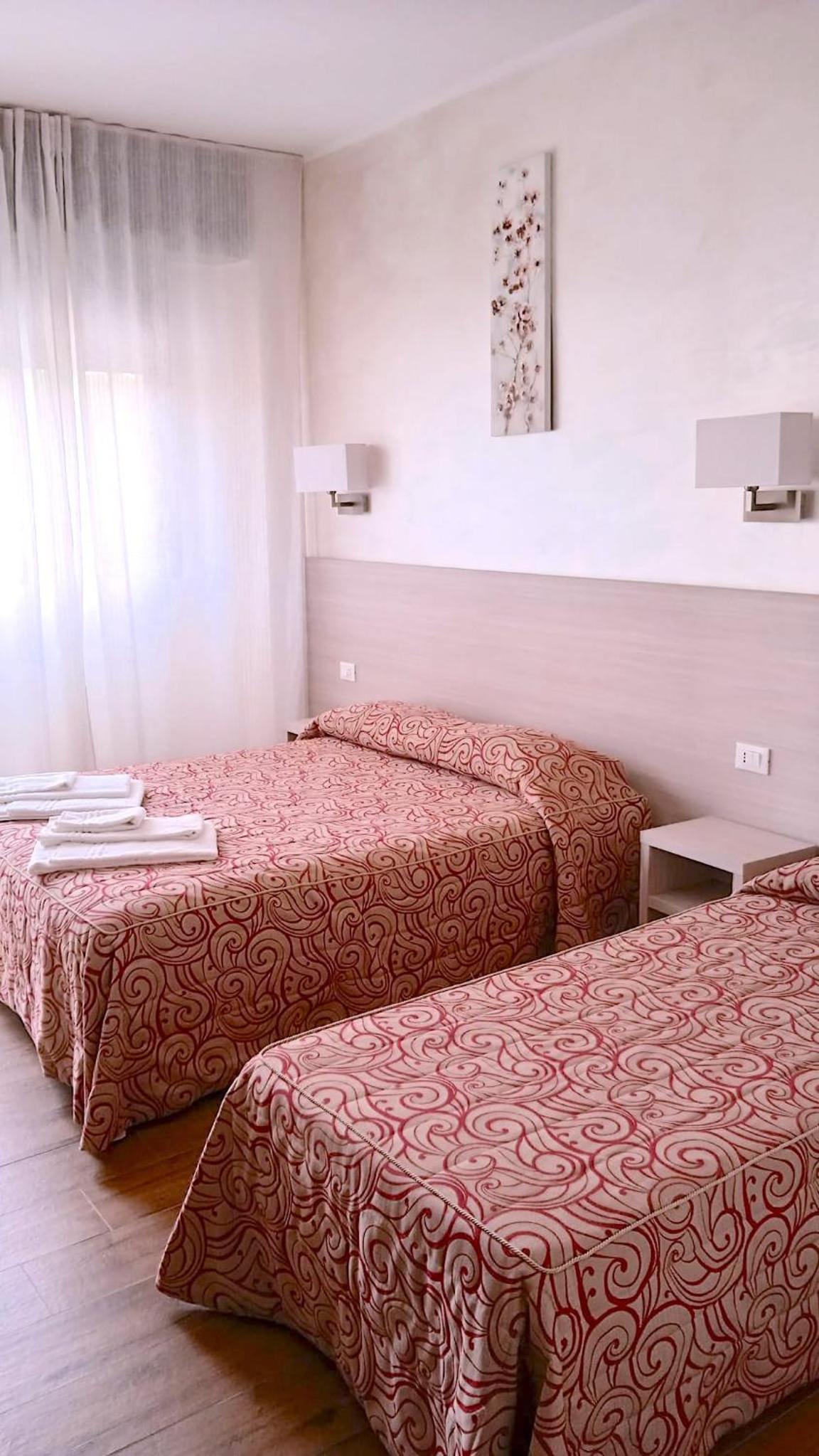Triple Room - Photo 4