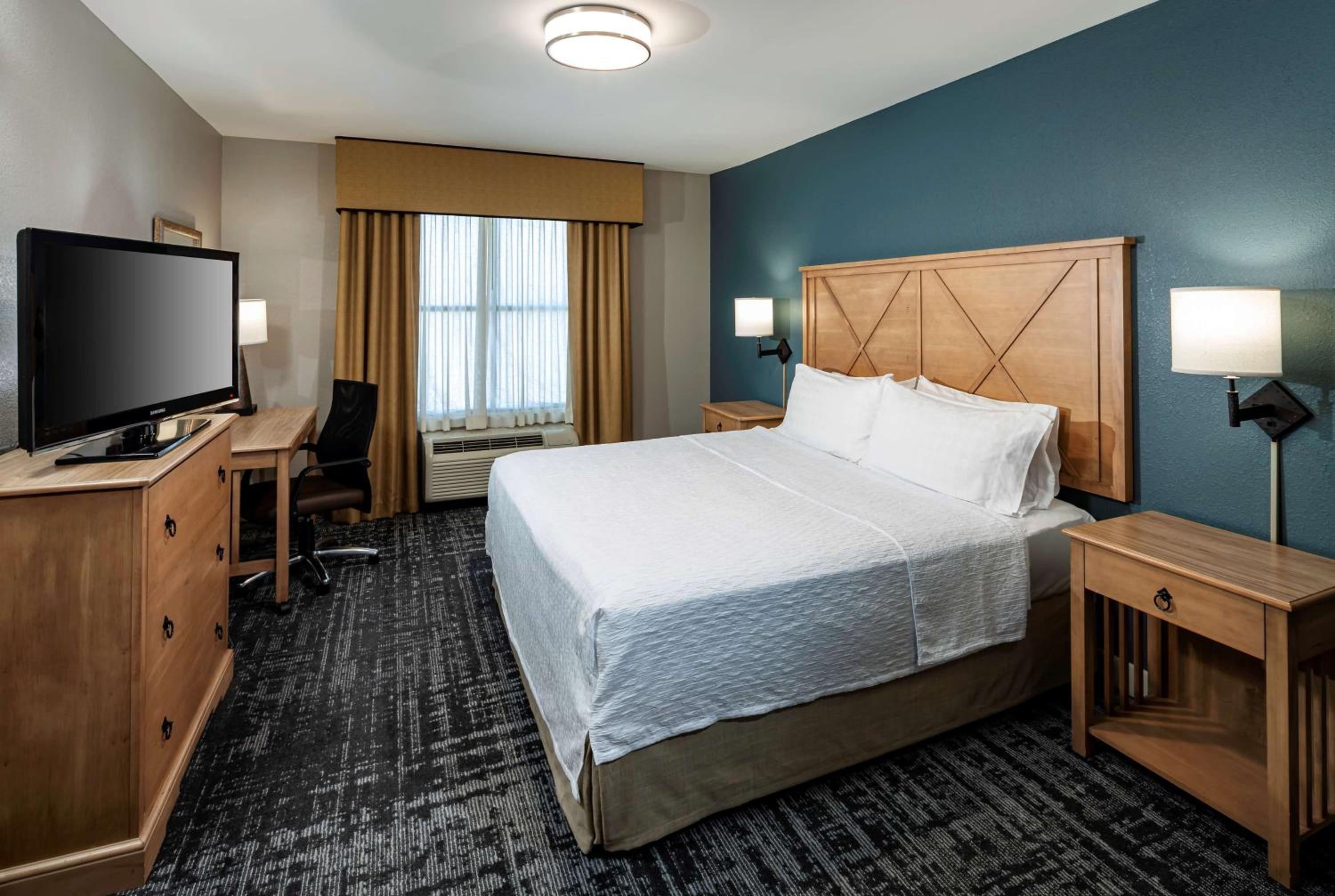 Two-Bedroom Suite - Non-Smoking - Photo 1