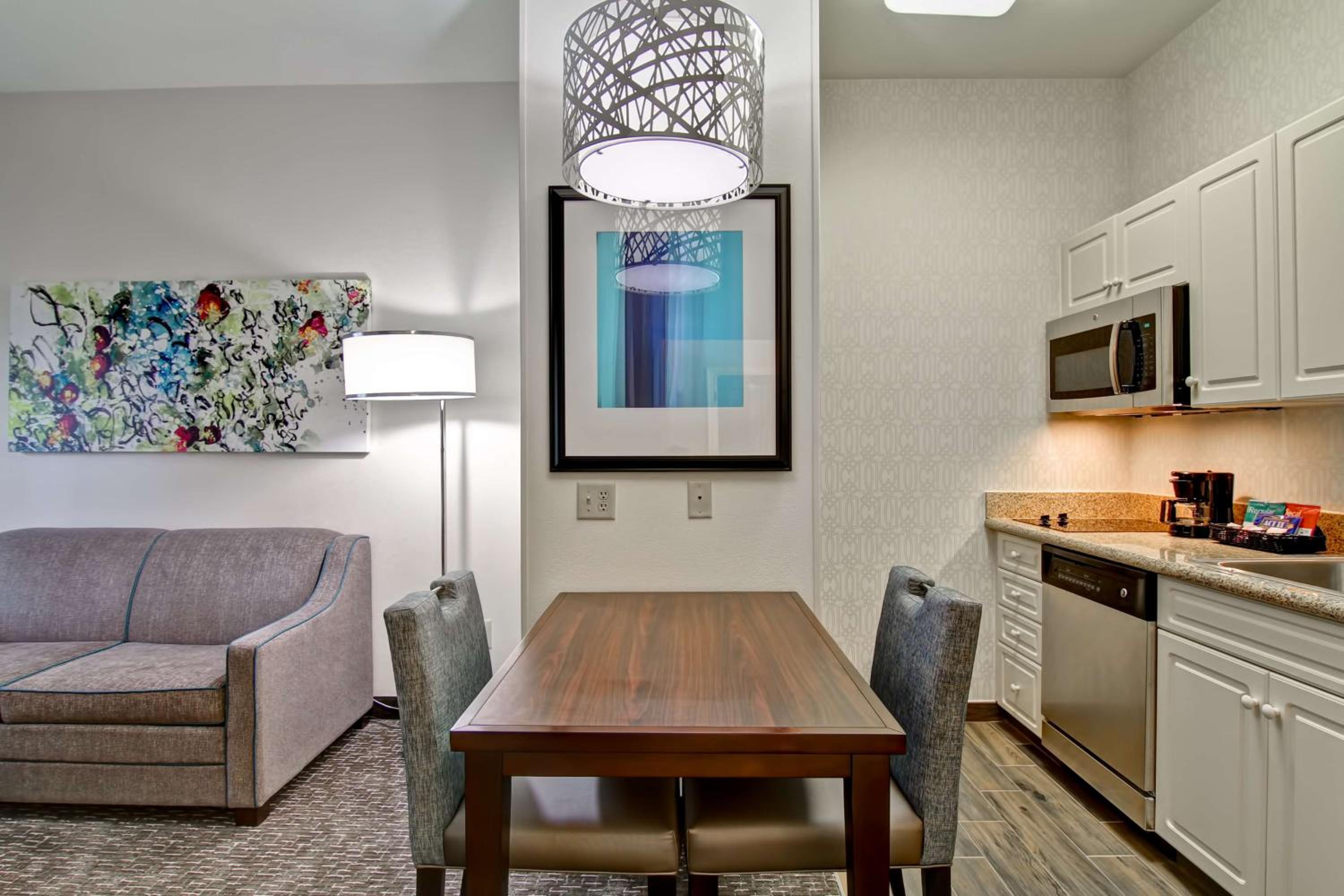 One-Bedroom King Suite - Non-Smoking - Photo 1