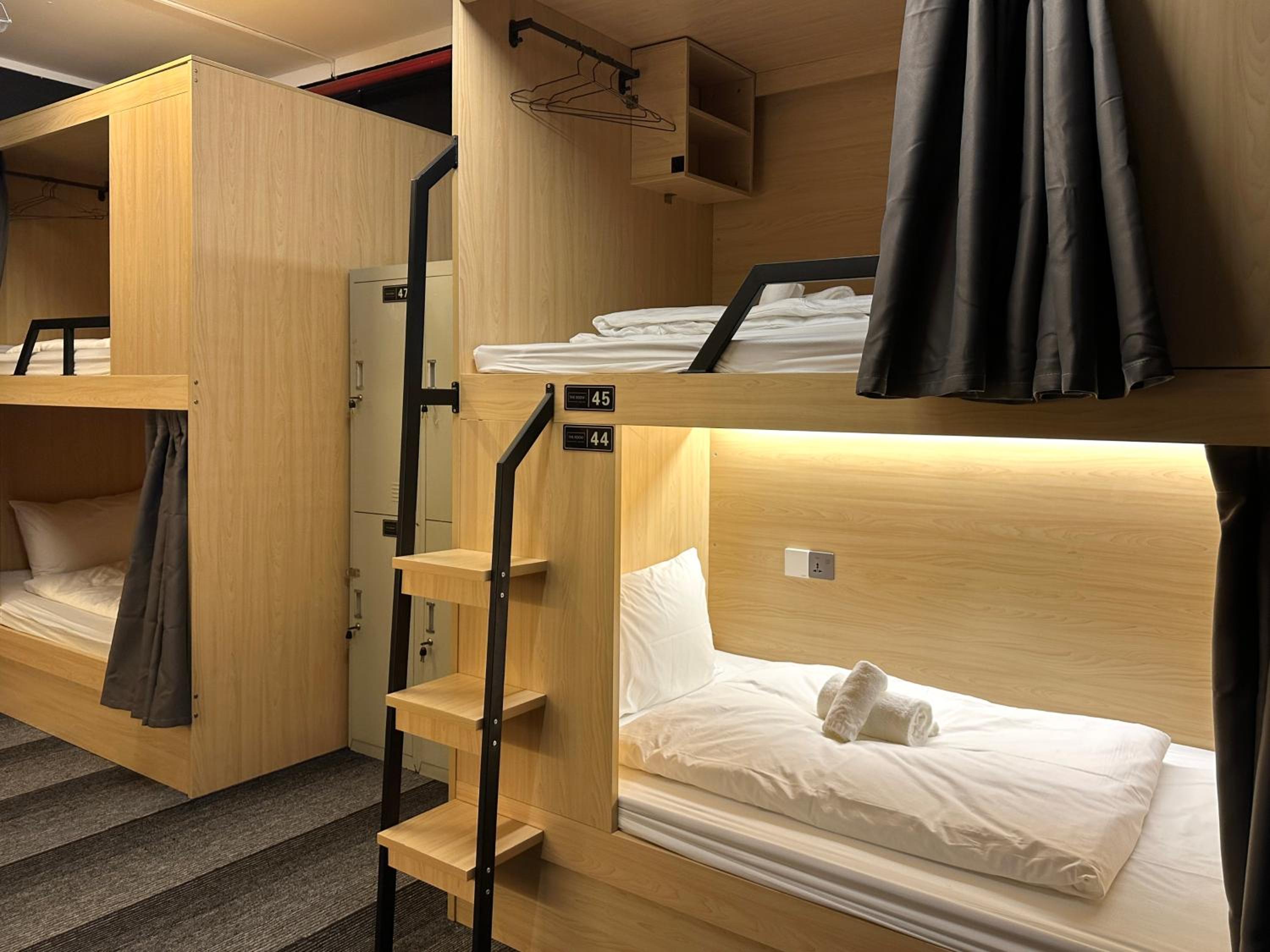 Bunk Bed in Mixed Dormitory Room photo 3
