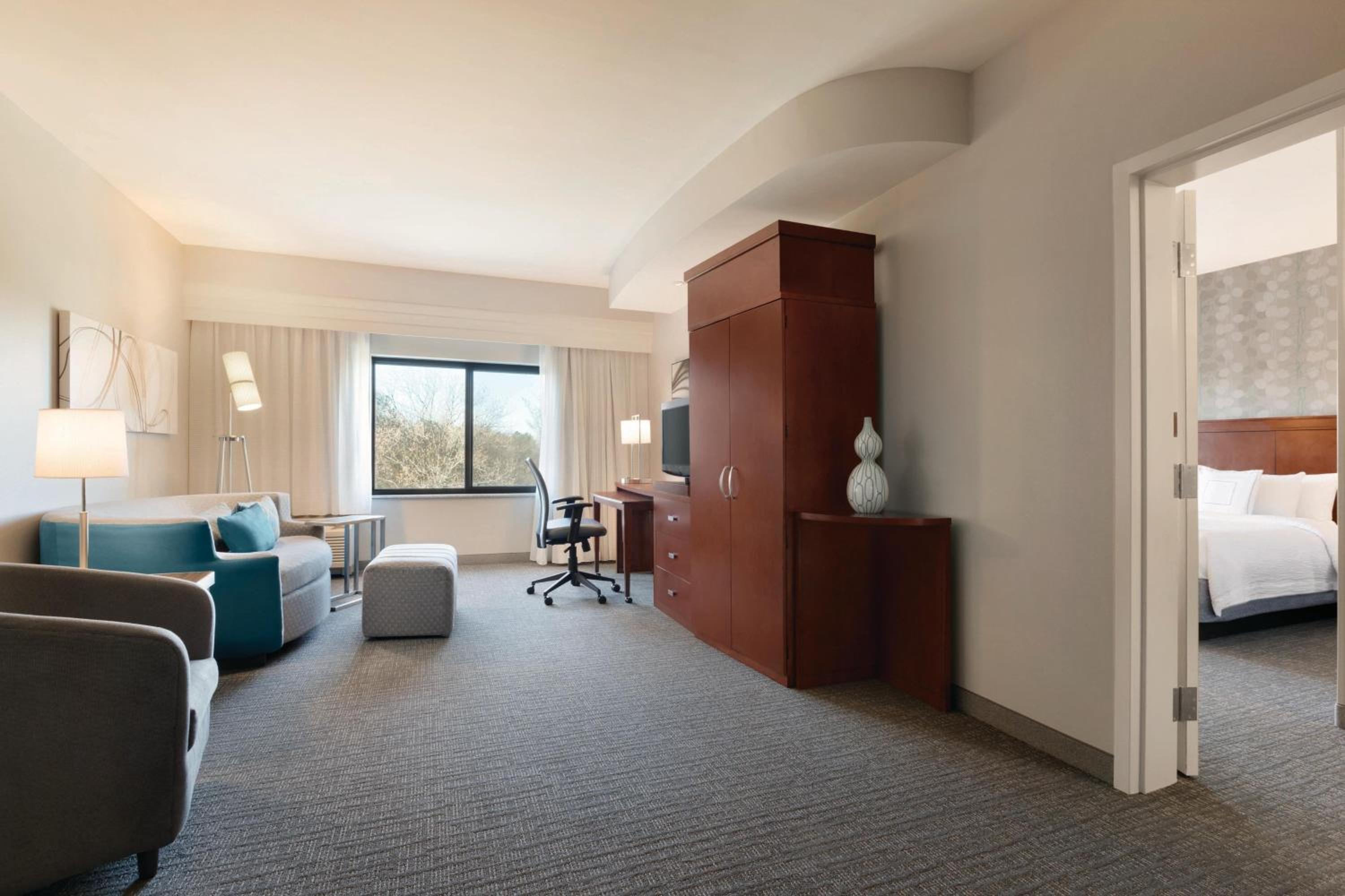 Hospitality King Suite with Sofa Bed