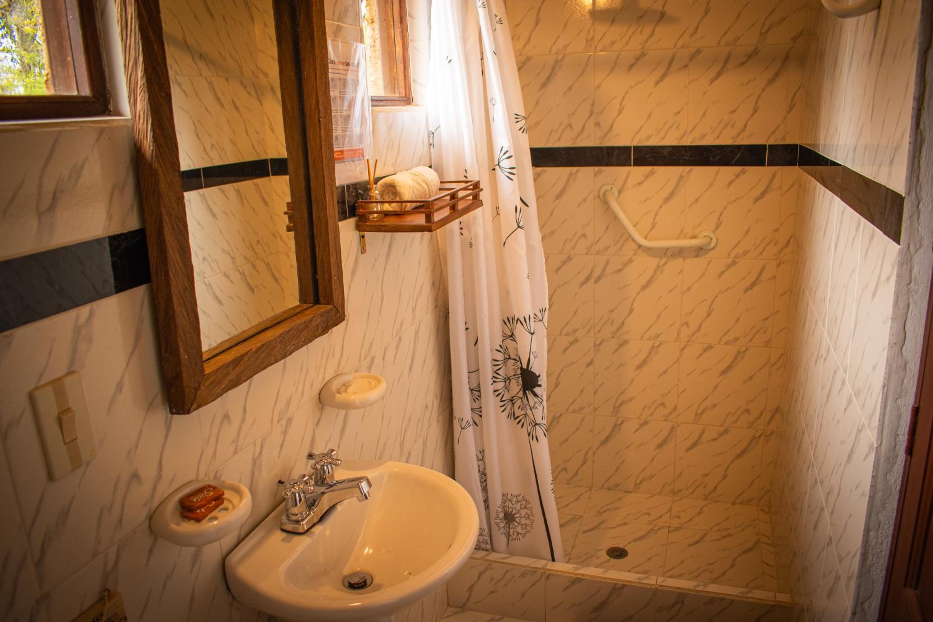 Deluxe Double Room with Balcony photo 2
