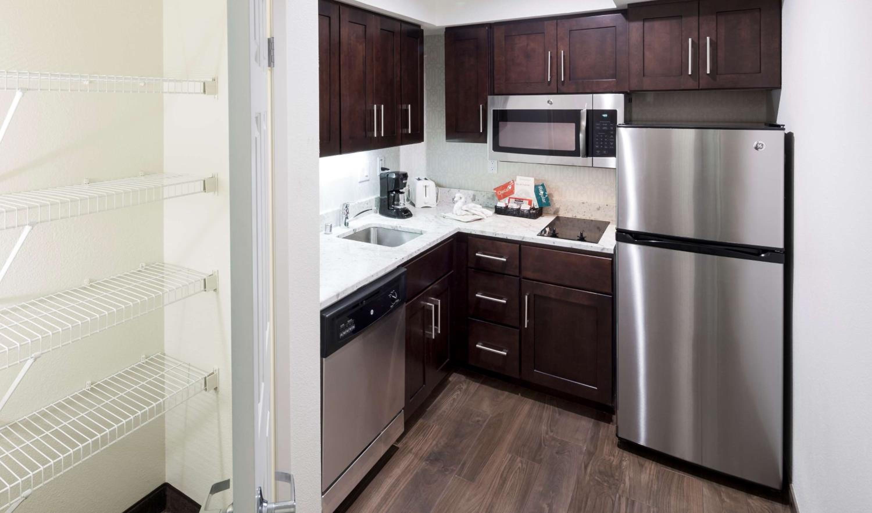 Two-Bedroom King Suite - Non-Smoking - Photo 2