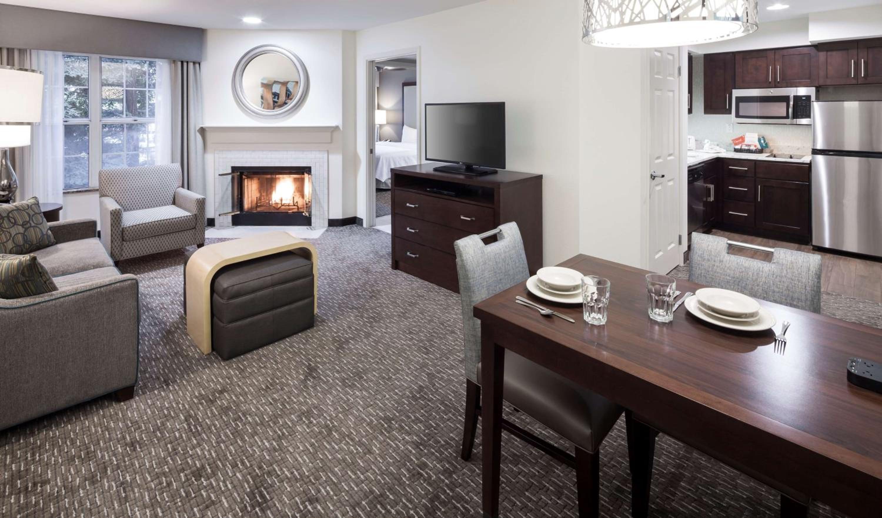 Two-Bedroom Suite with King Bed and One Double Bed - Photo 1