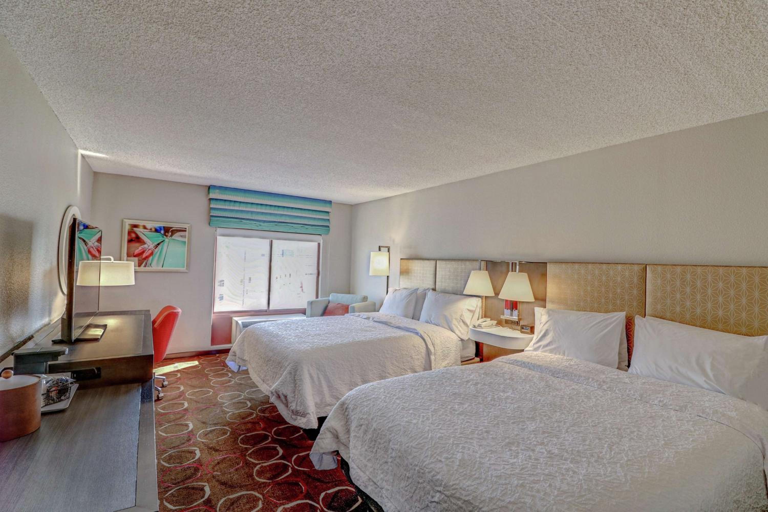 Queen Room with Two Queen Beds - Non-Smoking