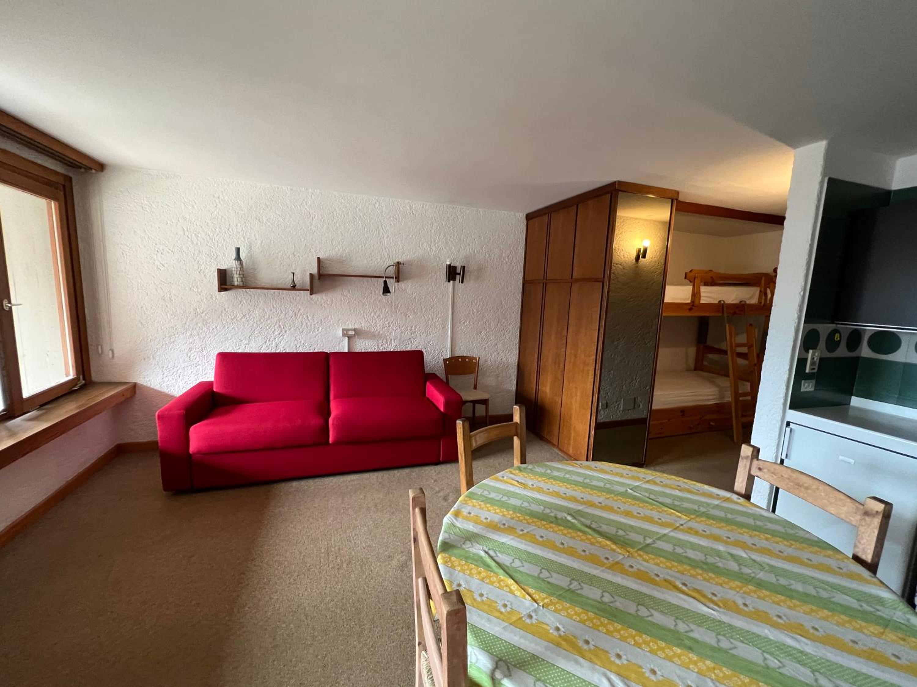 Studio Apartment photo 3