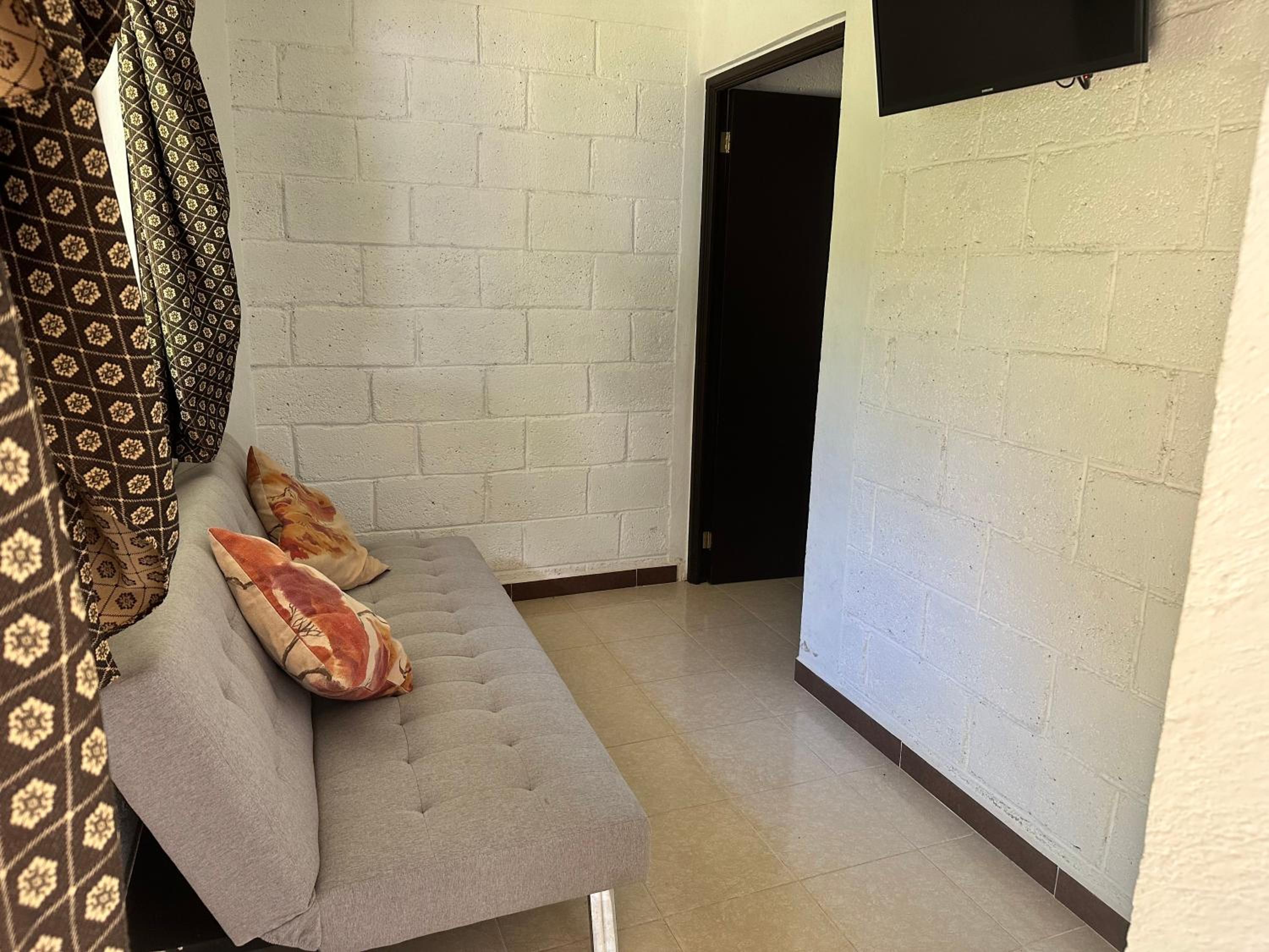 Standard Family Room - Photo 8