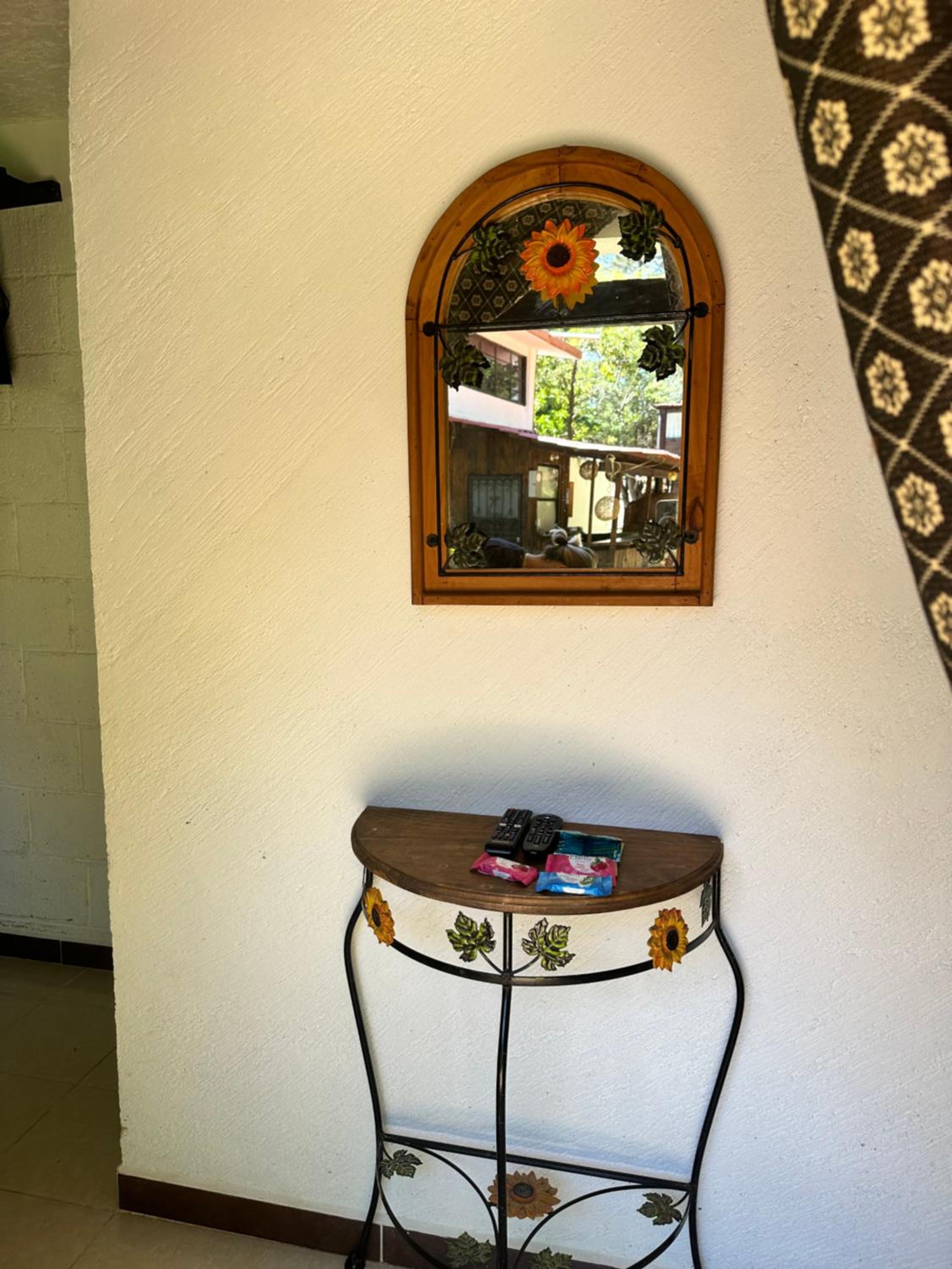 Standard Family Room - Photo 4