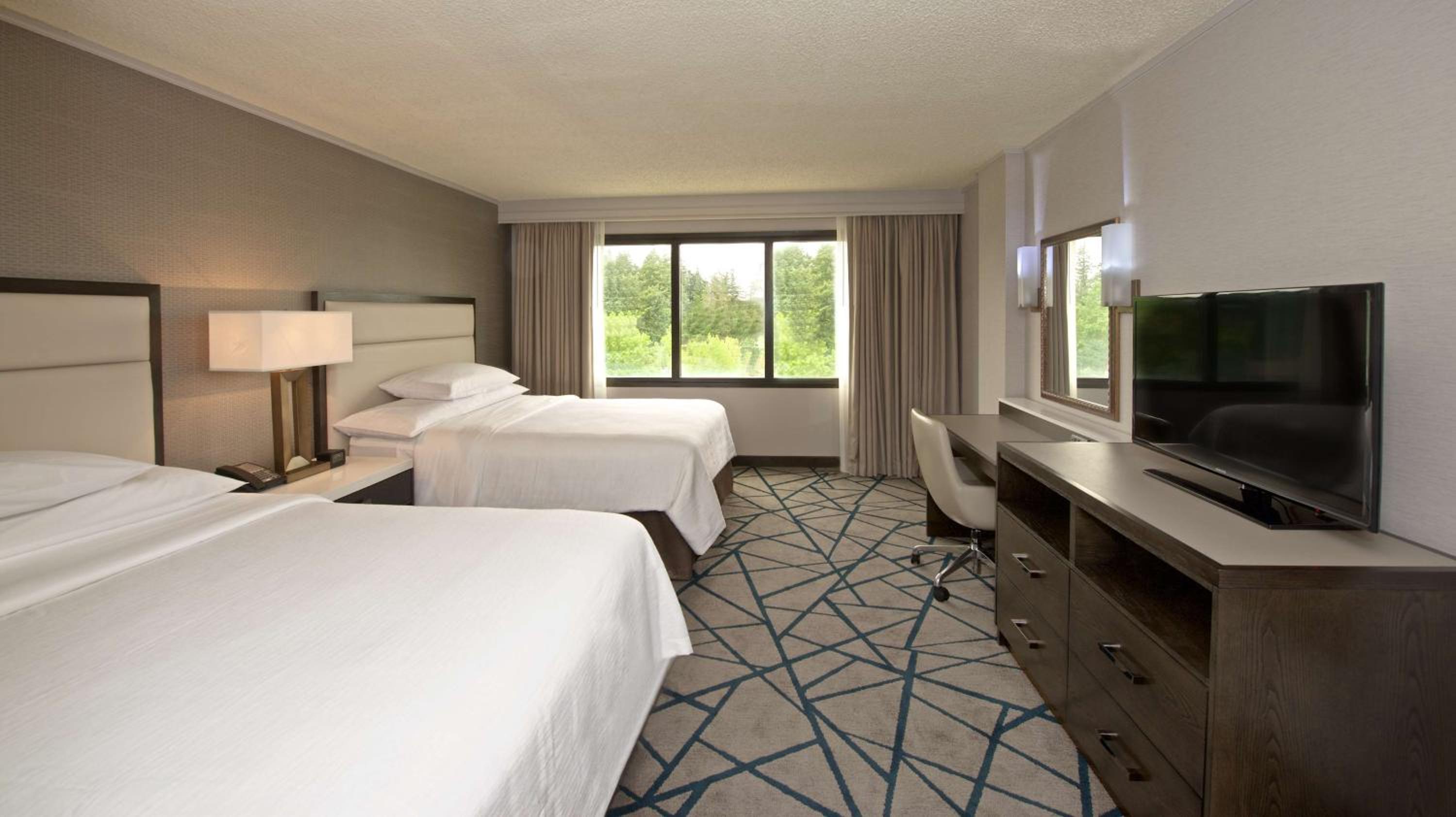 Suite with Two Double Beds - Non-Smoking - Photo 1