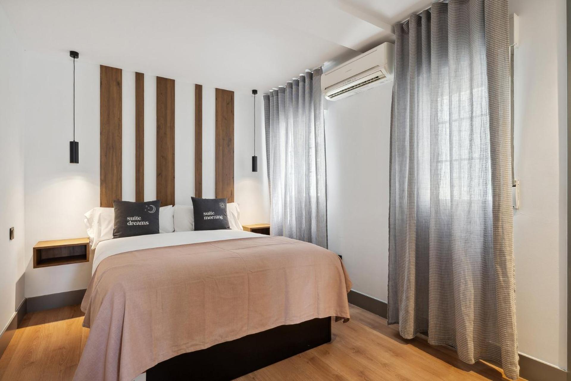 Two-Bedroom Comfort Apartment With Sofa Bed photo 3