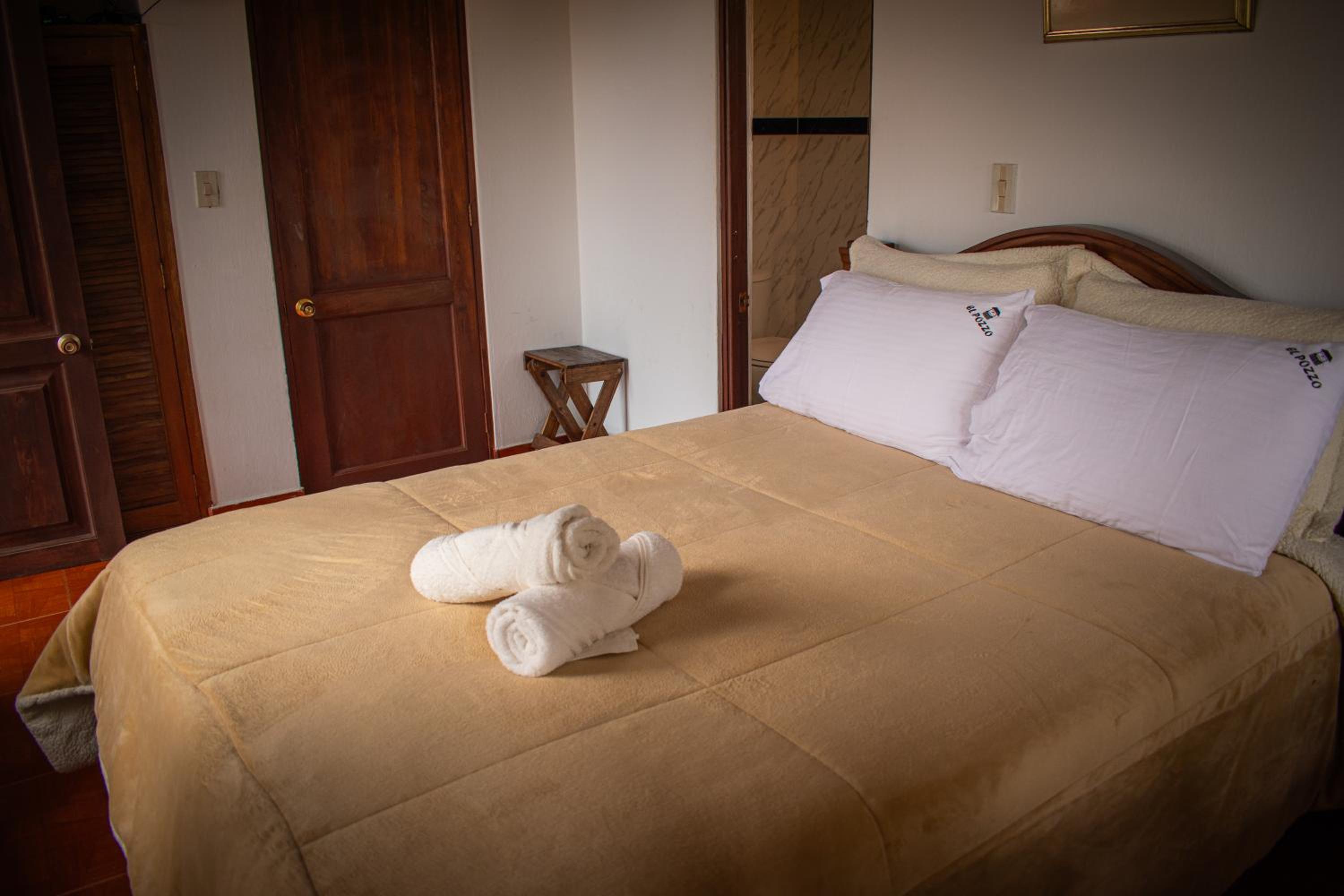 Deluxe Double Room with Balcony photo 3