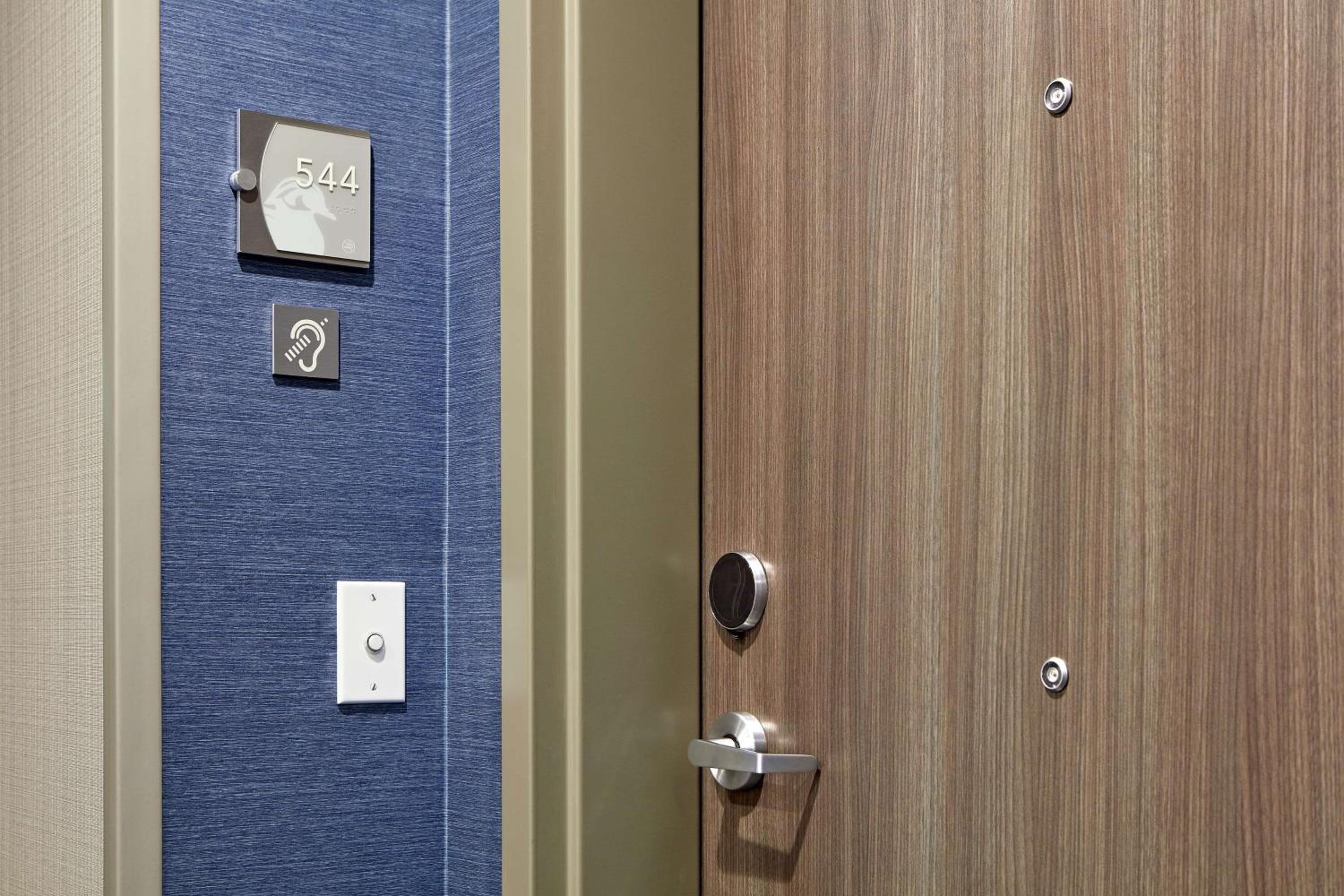 King Studio Suite - Hearing Access - Photo 1