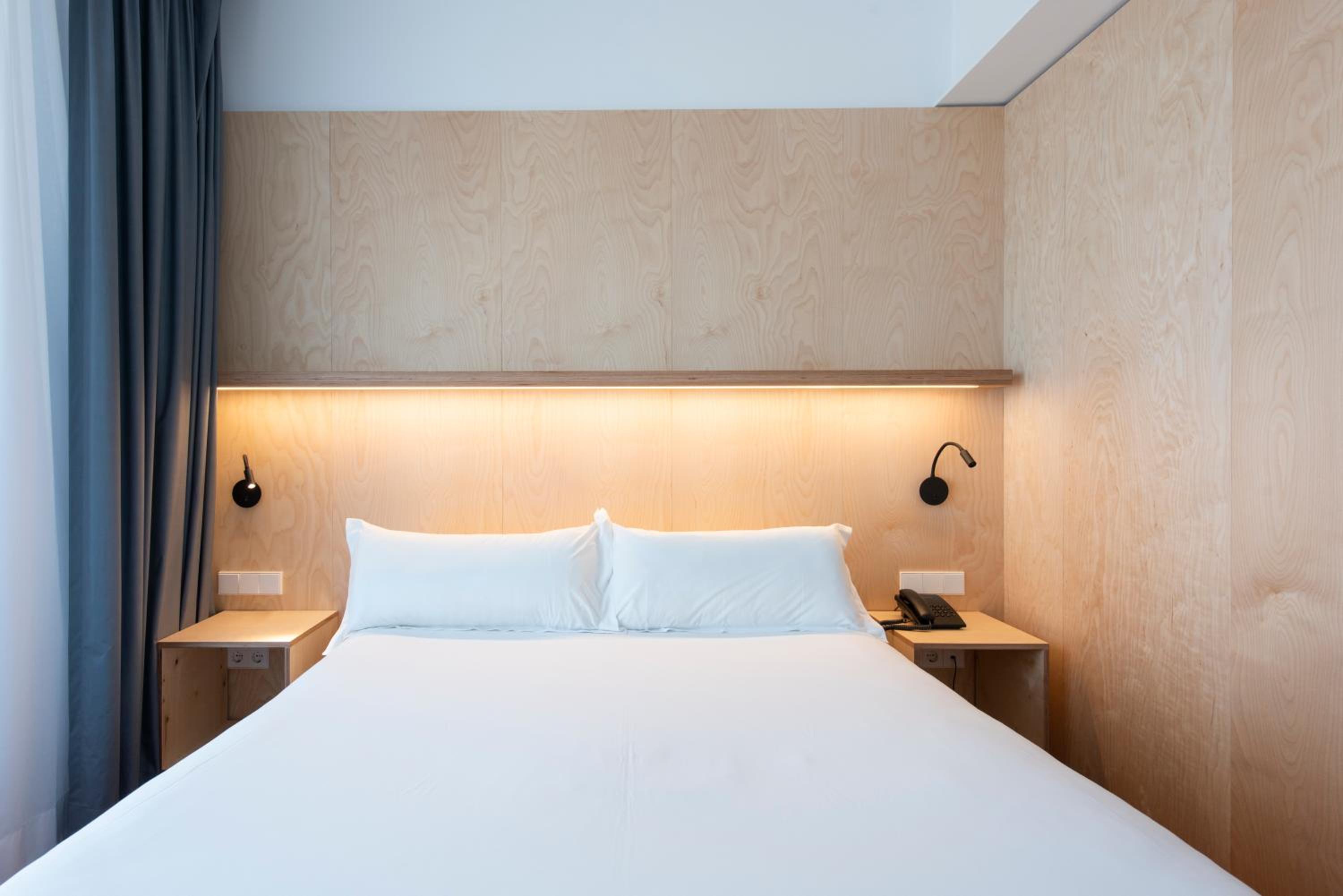 Superior Double Room - Photo 12