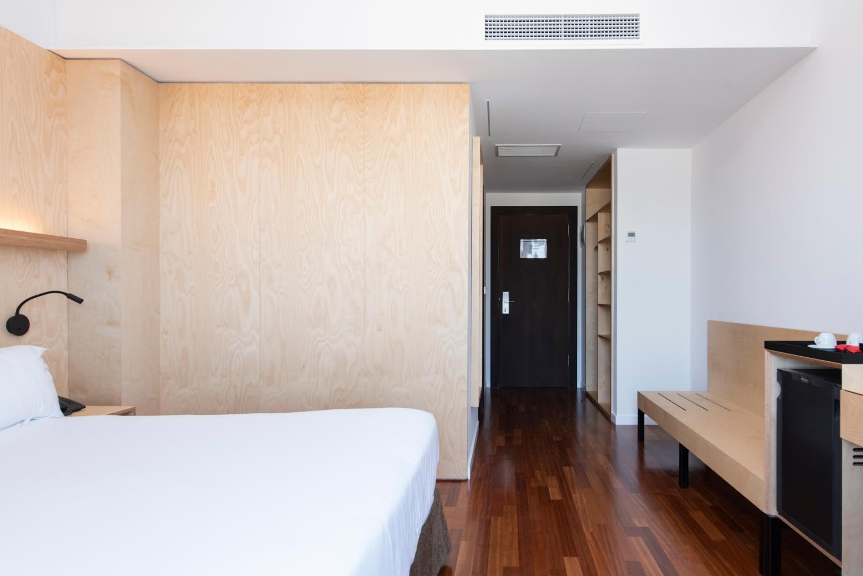 Superior Double Room - Photo 11