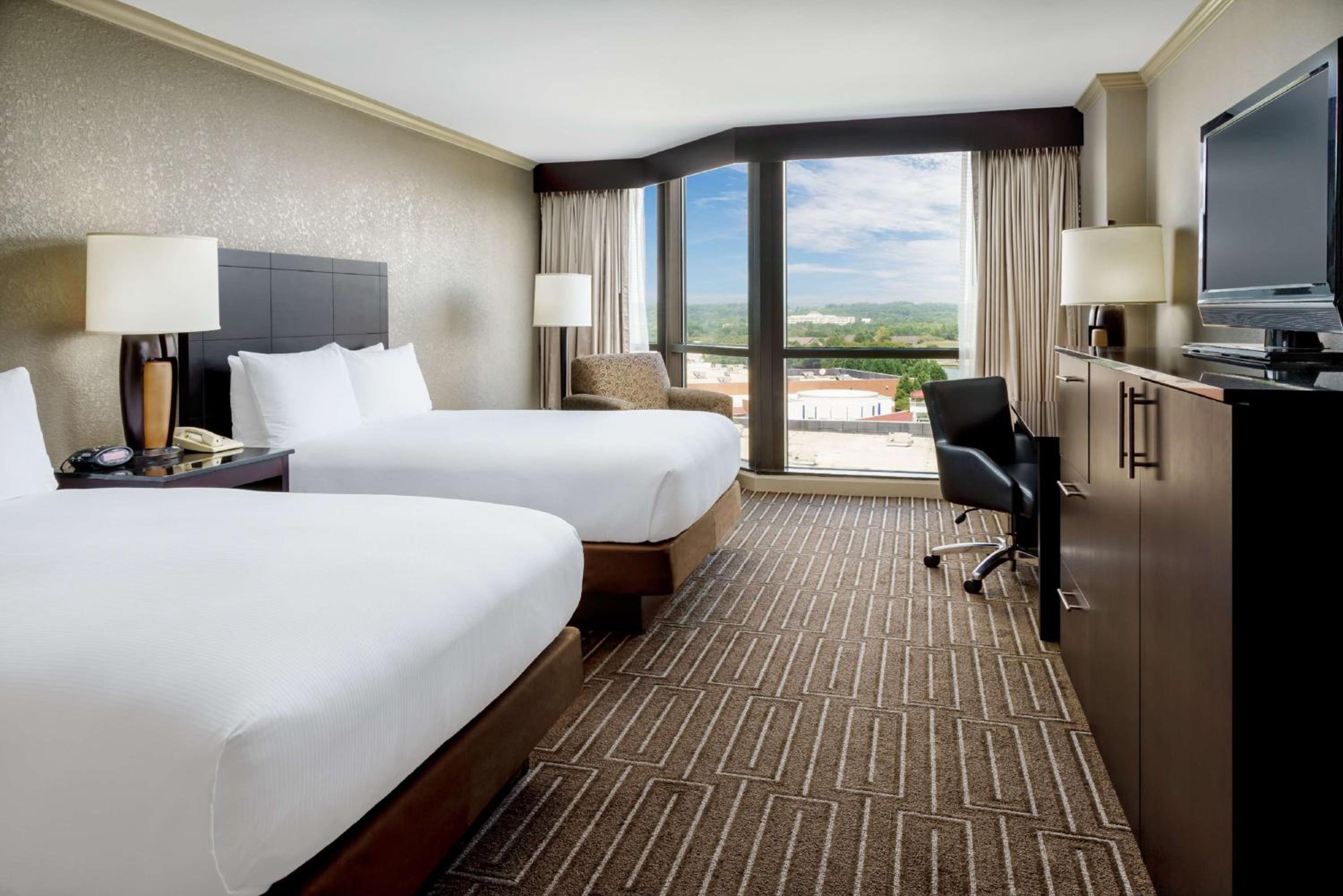 Deluxe Double Room with Two Double Beds - Photo 3