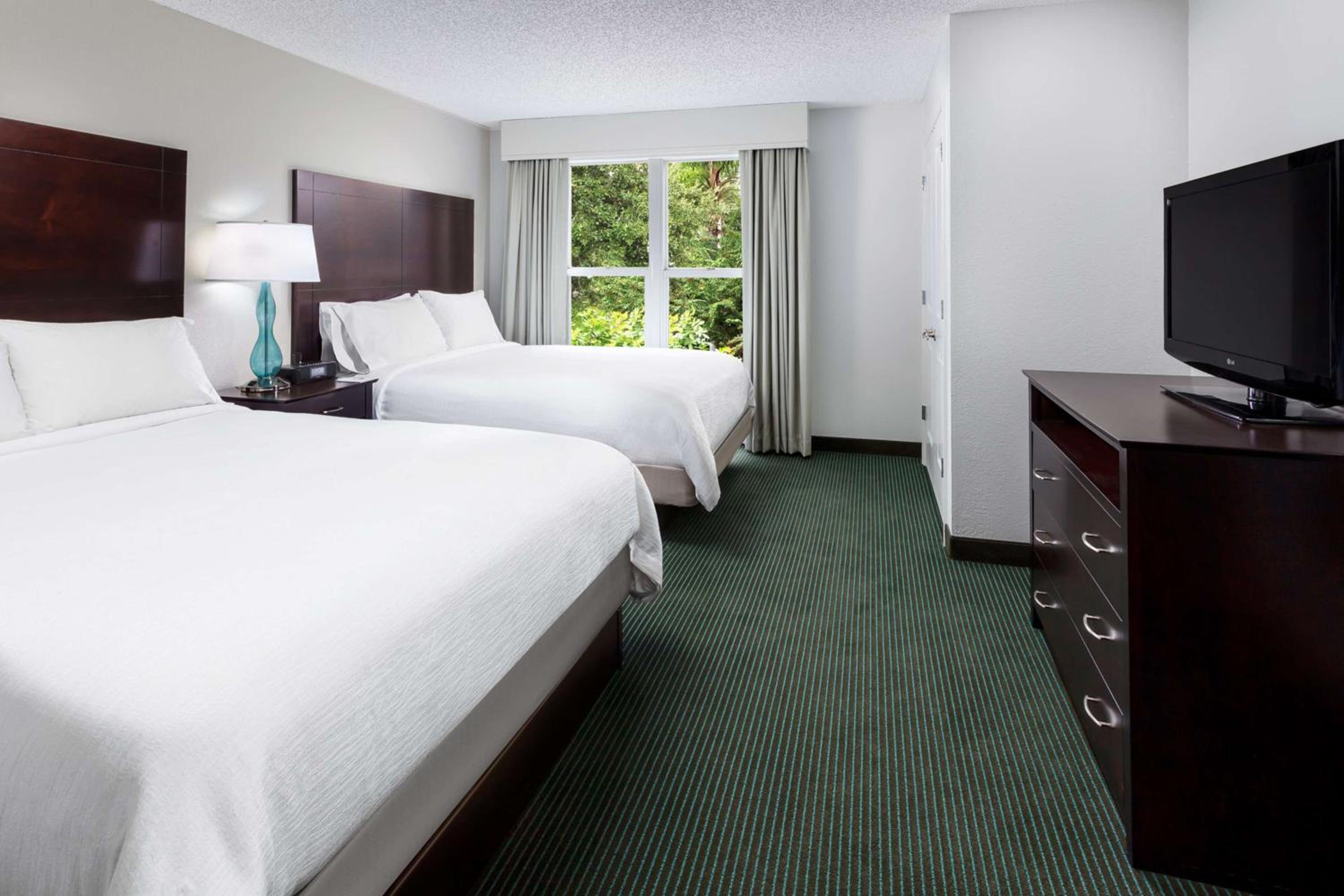 Deluxe Queen Suite with Two Queen Beds