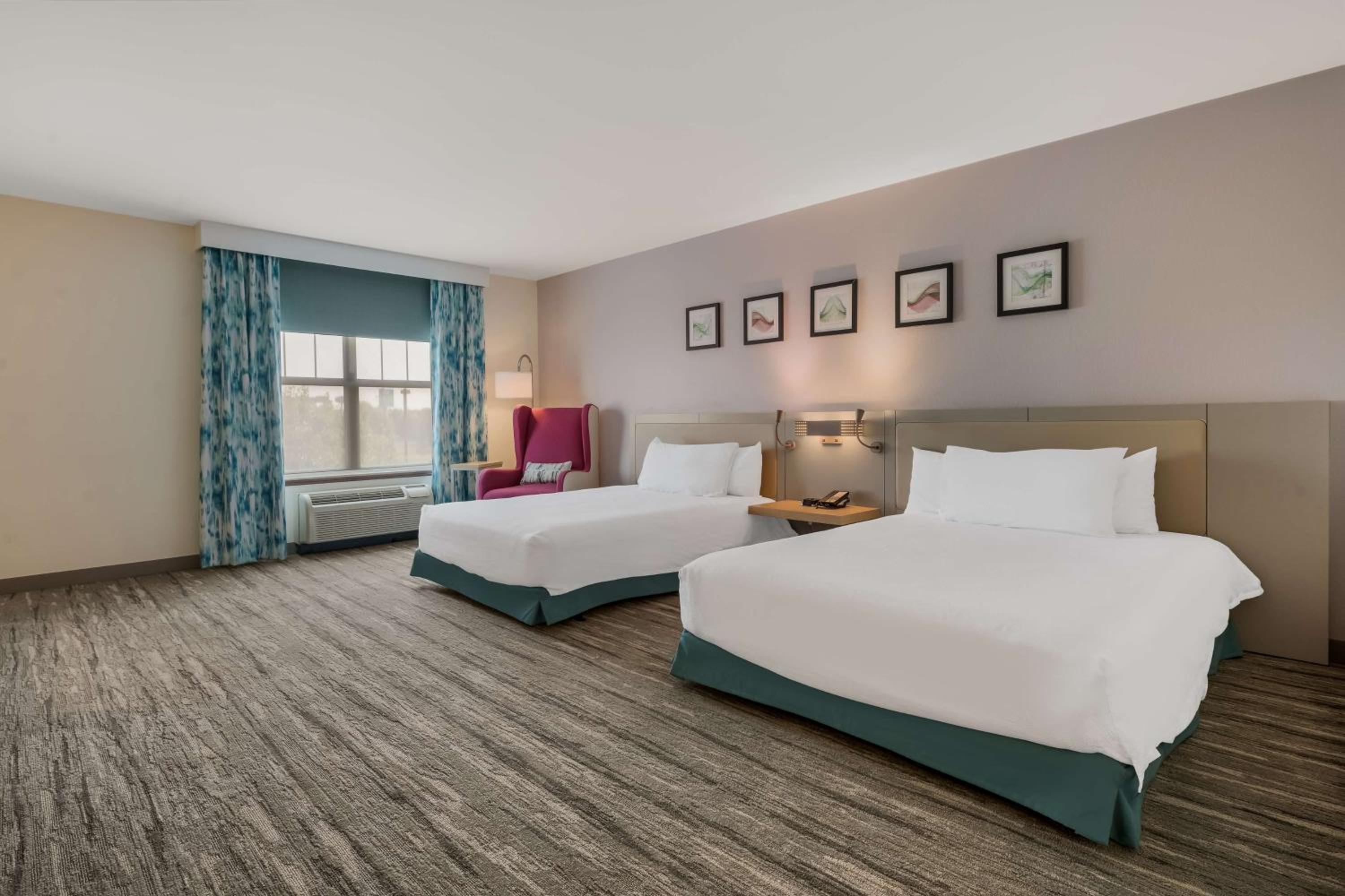 Queen Room with Two Queen Beds - Hearing Access - Photo 1
