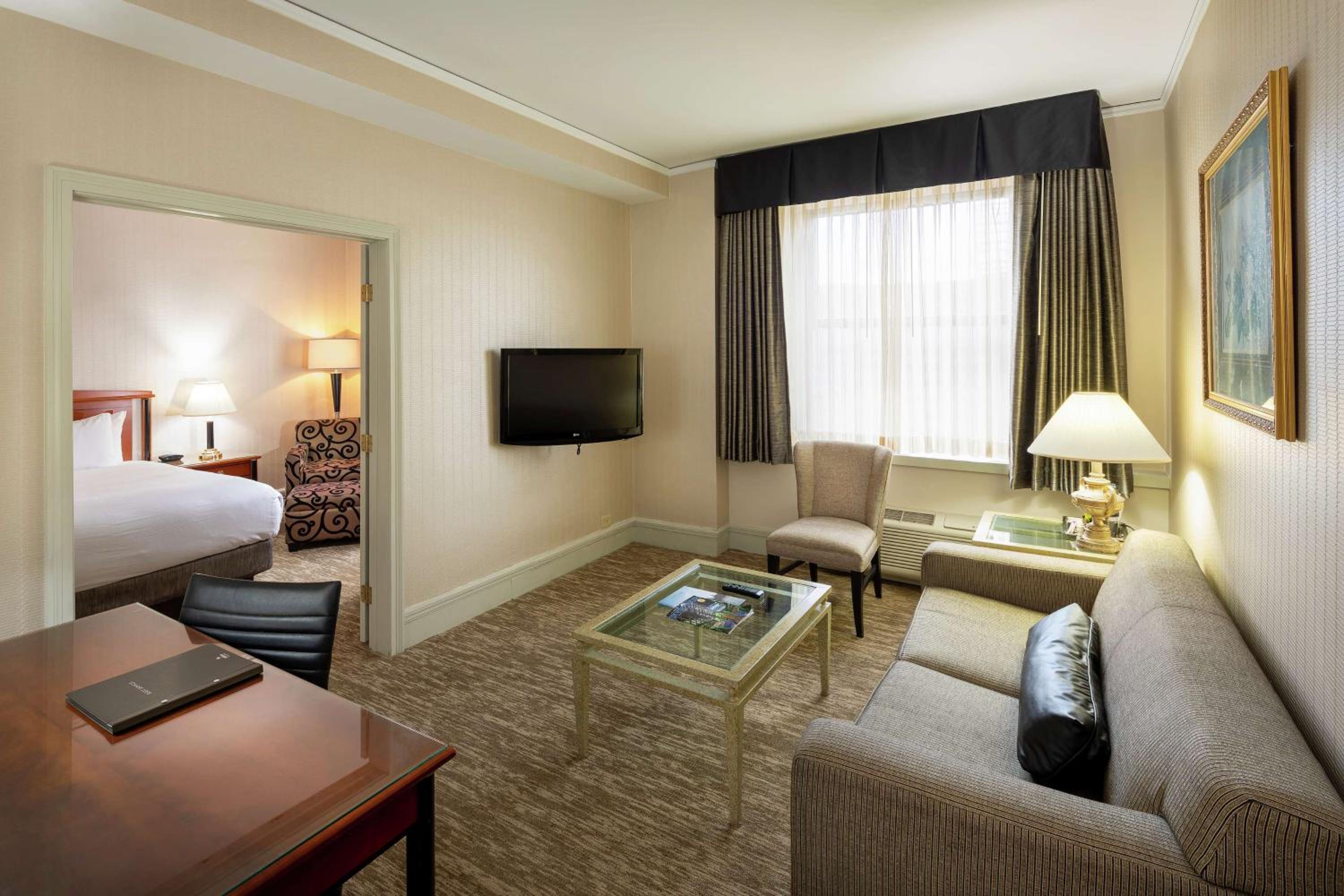One-Bedroom Junior King Suite with Sofa Bed