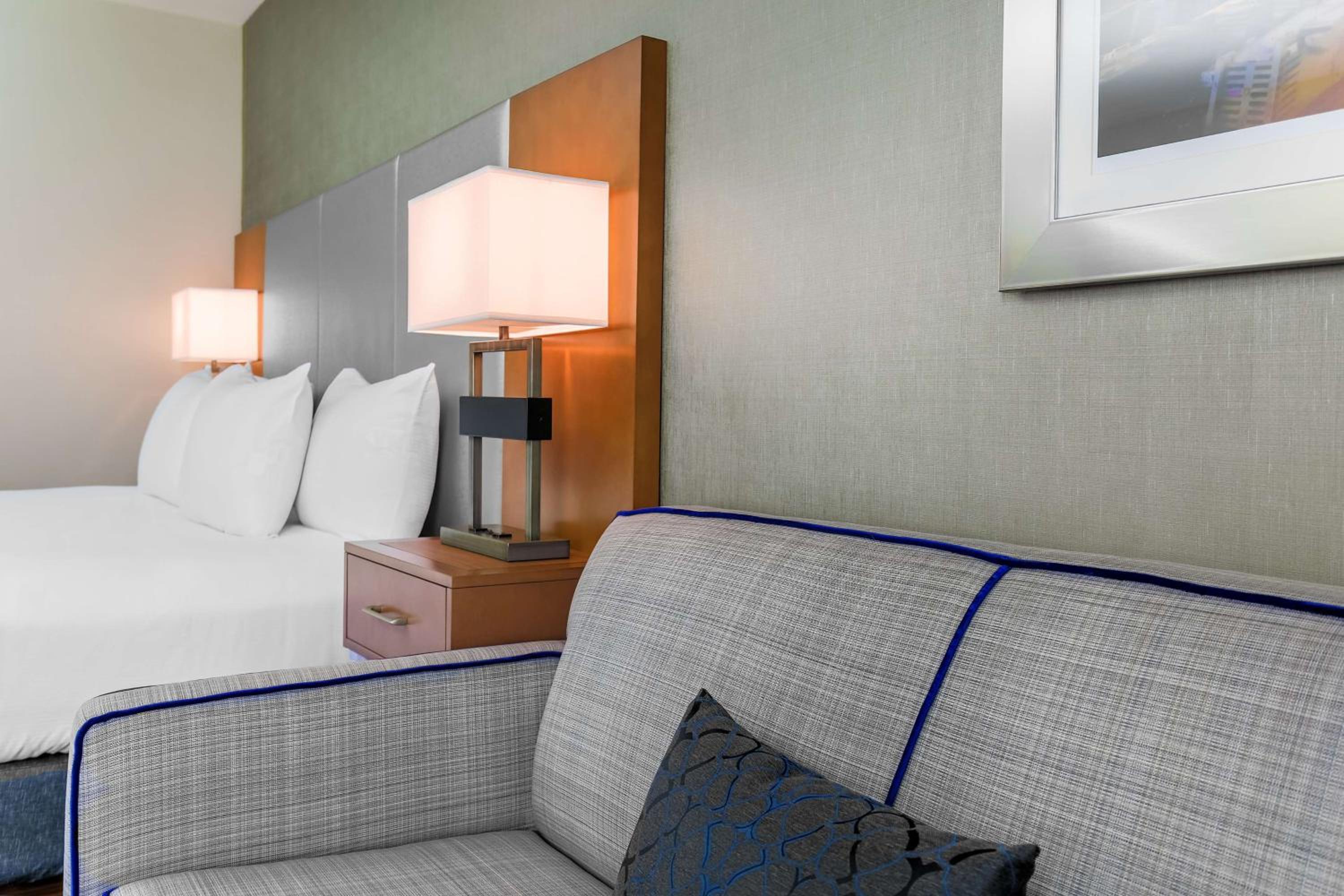 Standard Double Room with Two Double Beds - Photo 3
