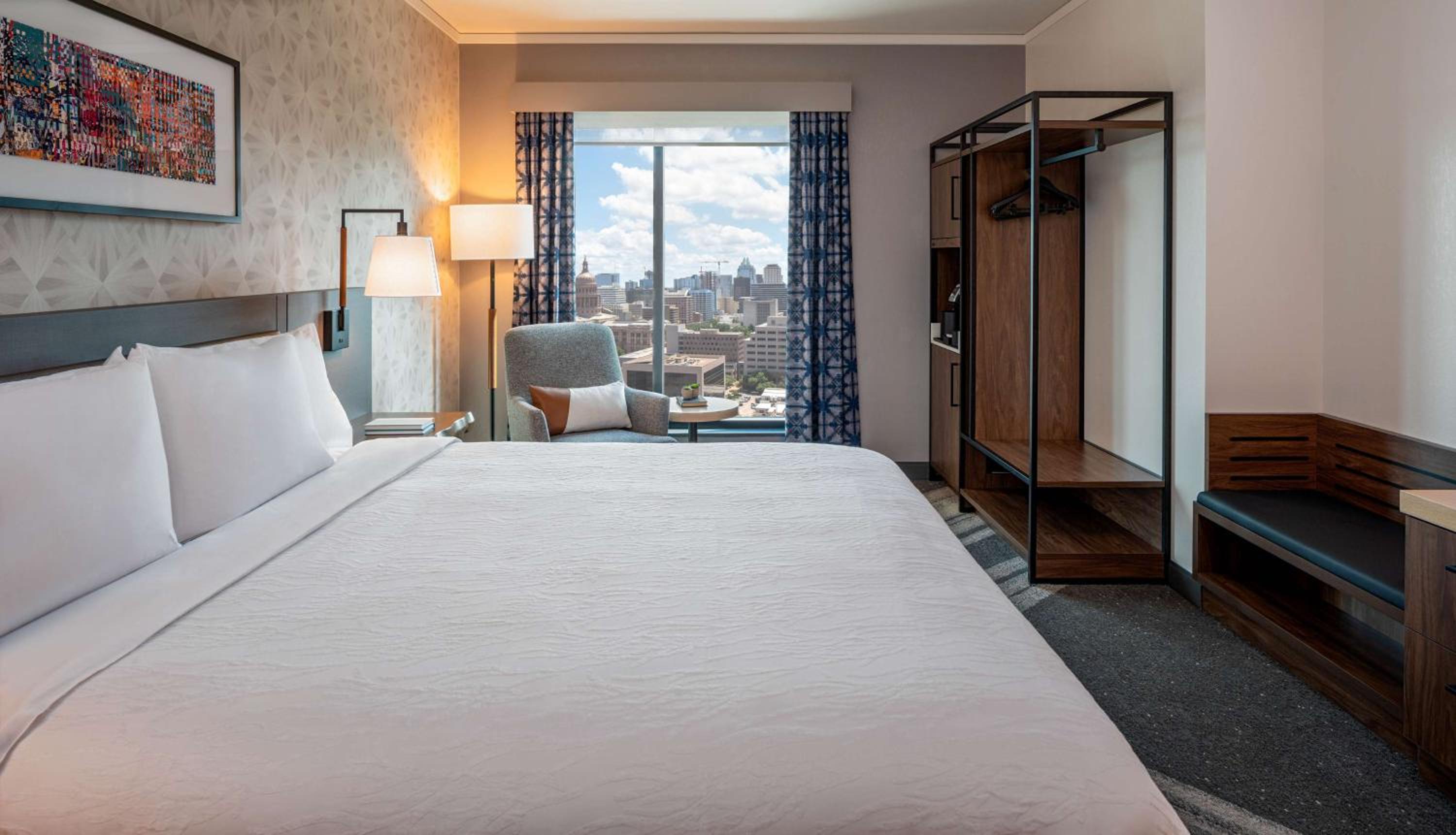 King Room with Capitol View at Hilton Garden Inn Austin University Capitol District in Austin