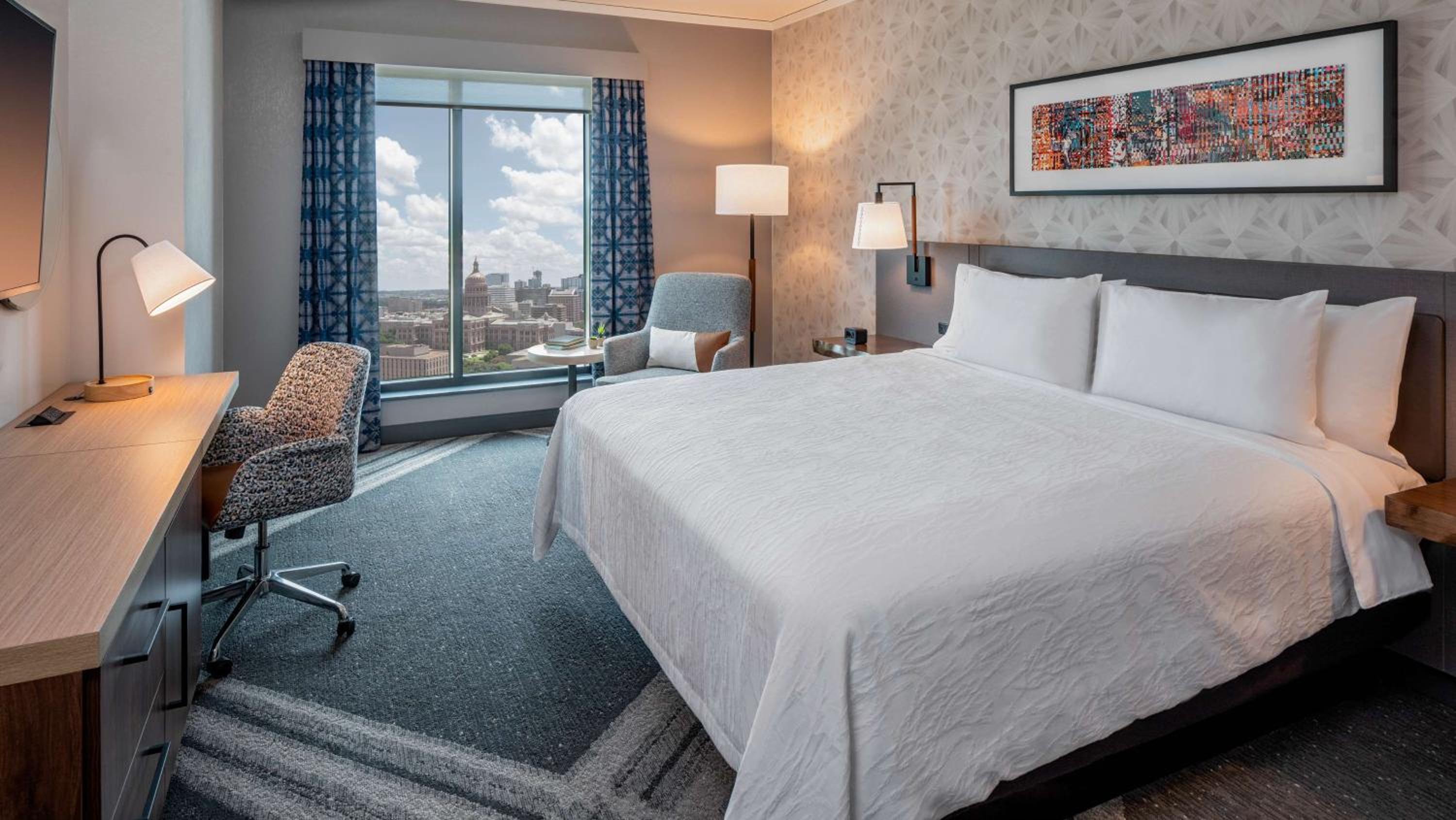 King Room with Capitol View - Photo 2