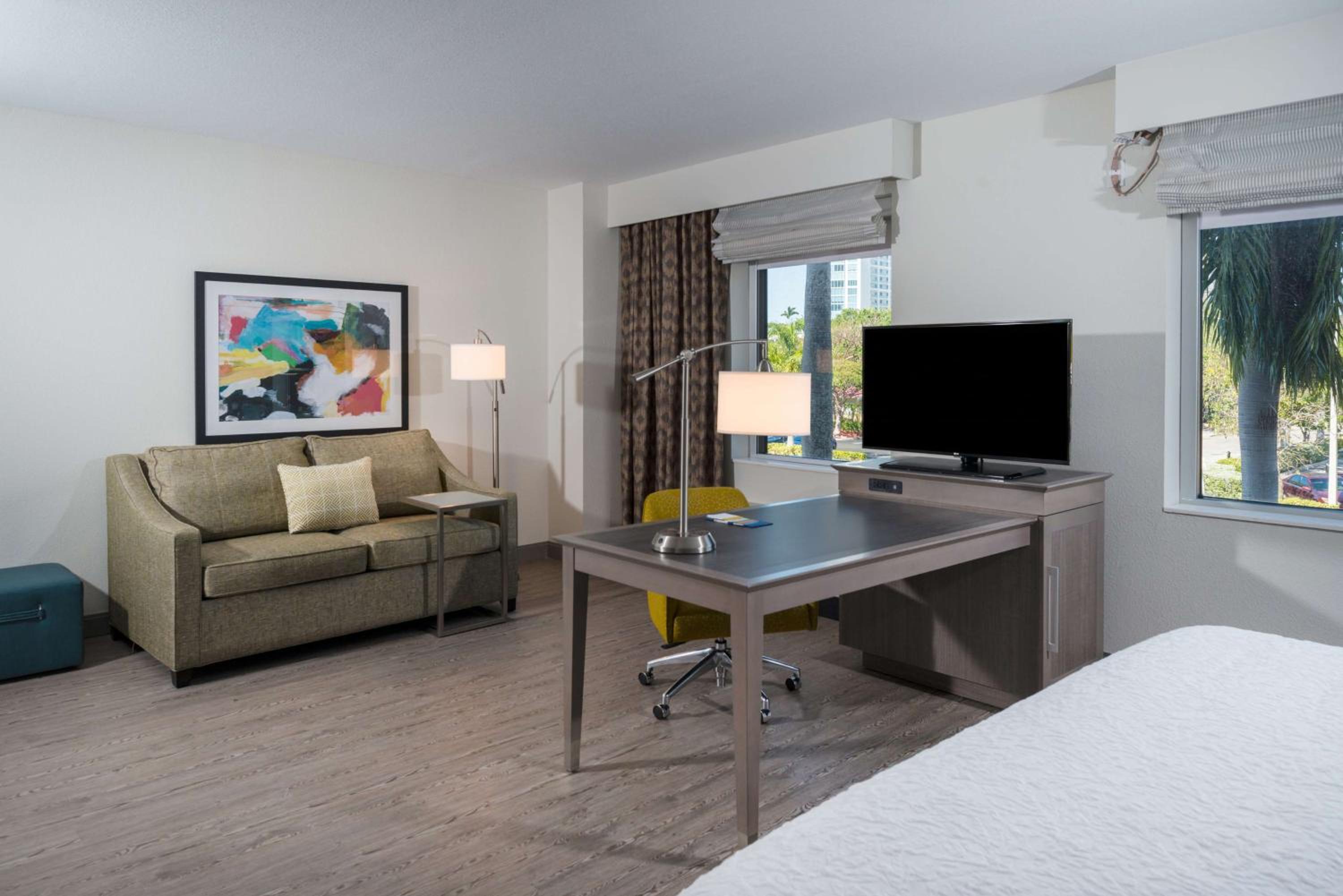 King Studio Suite - Non Smoking - Photo 4