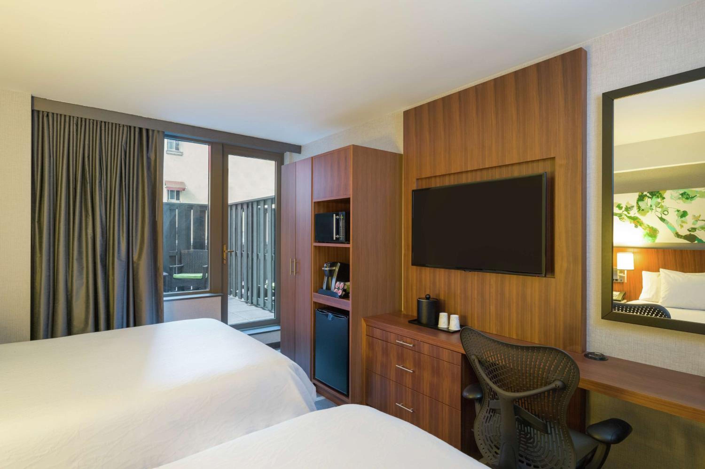 King Room with City View