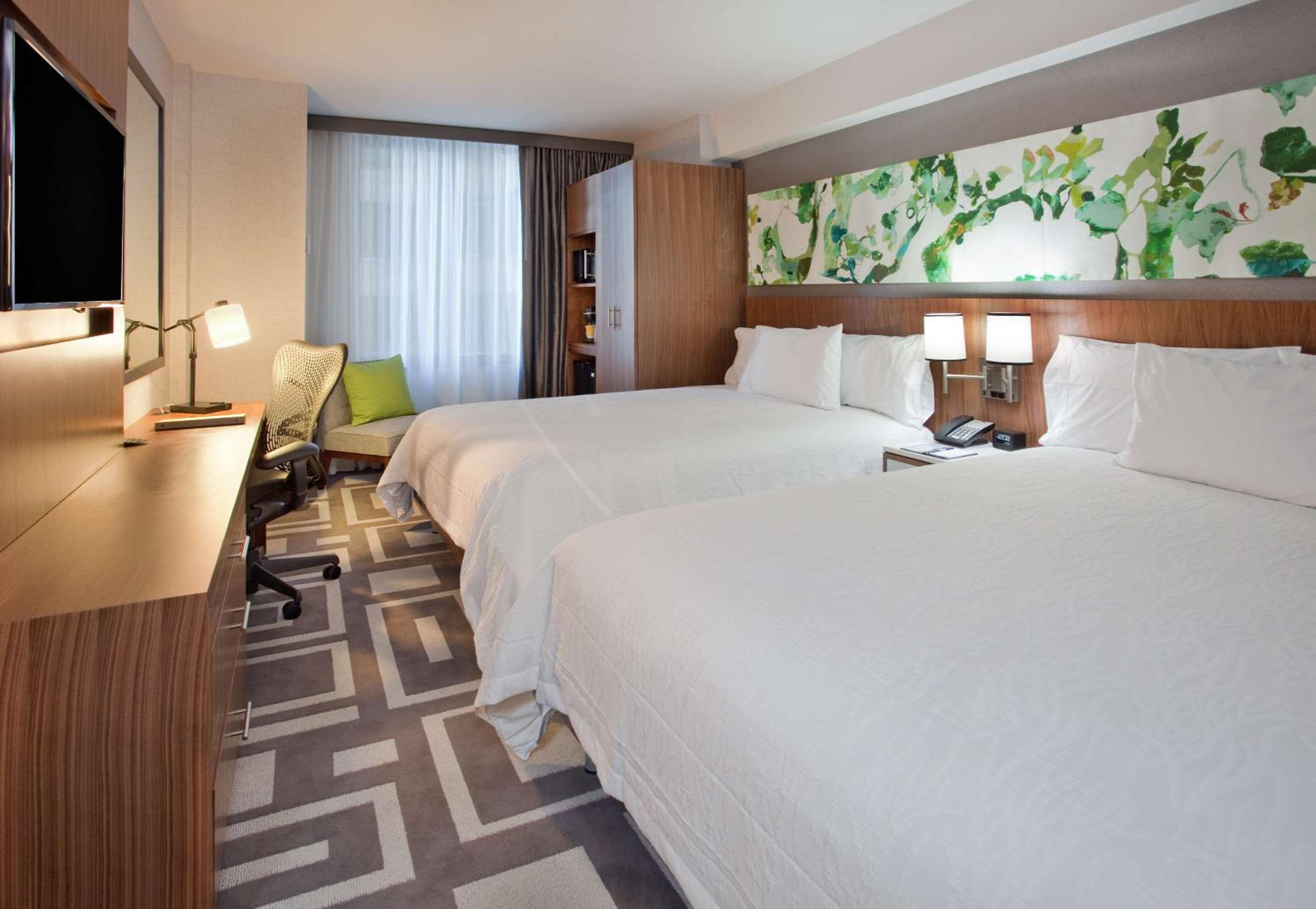 Deluxe Room, 2 Double Beds, Terrace thumbnail 5