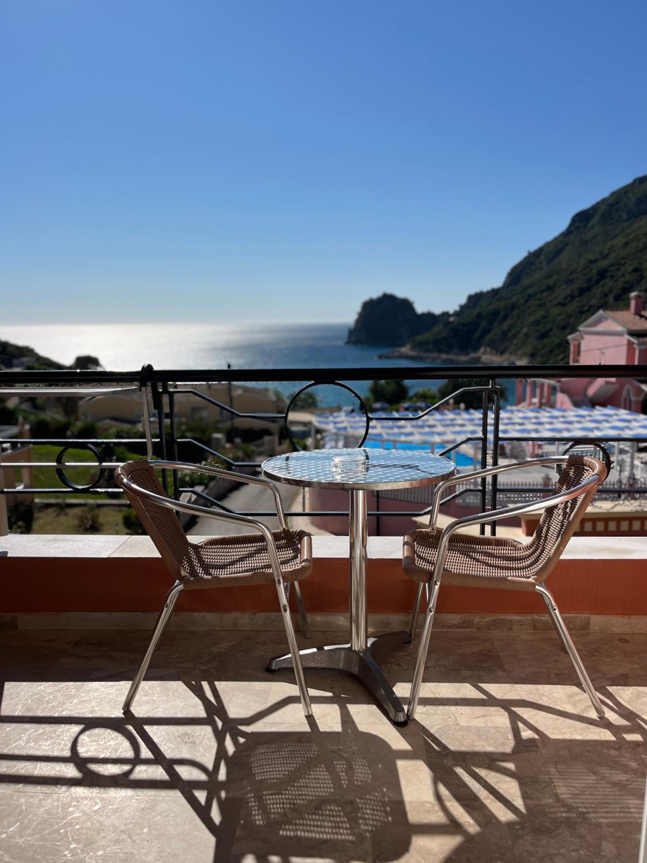Double Room with Sea View photo 2