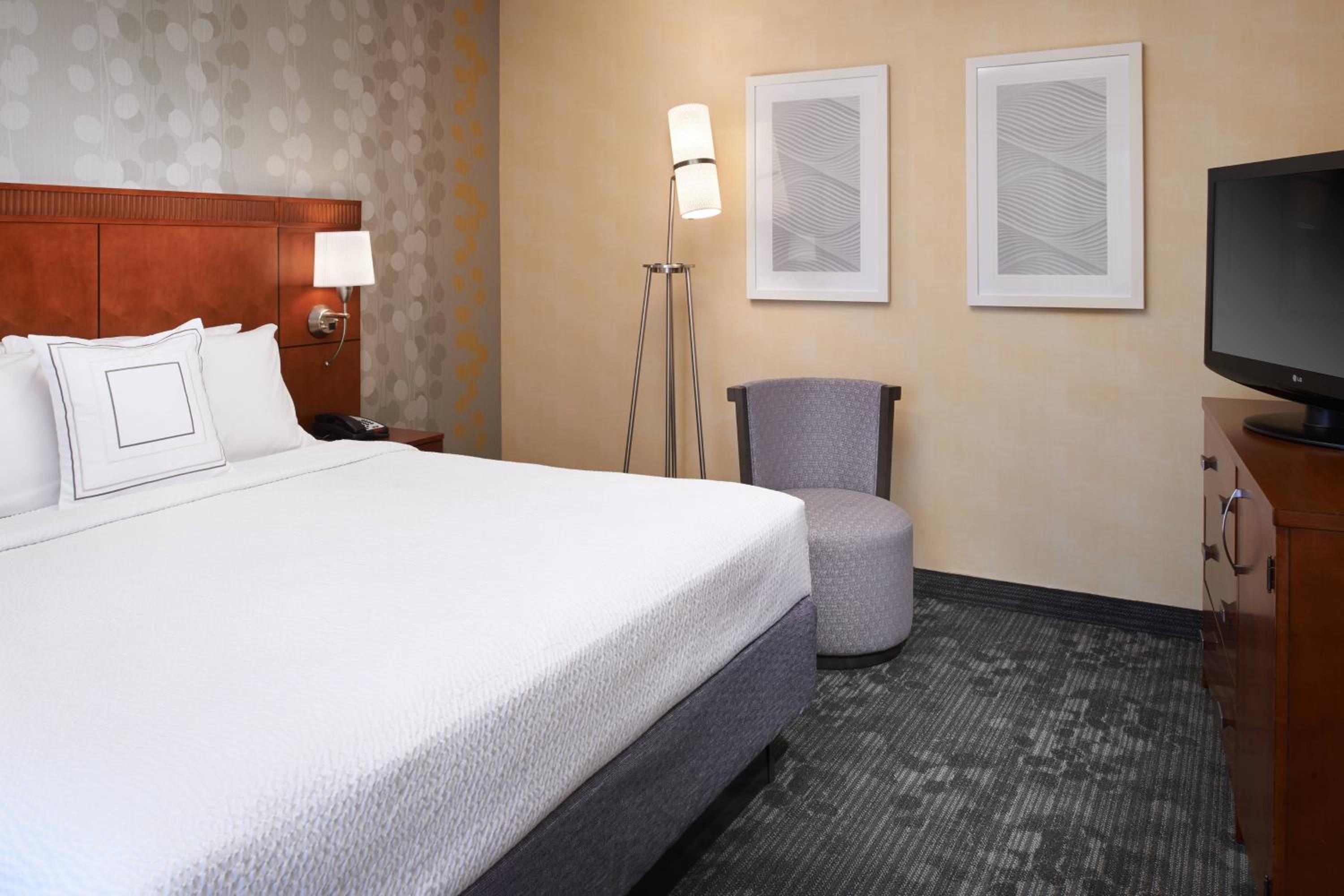 King Suite - Photo 1