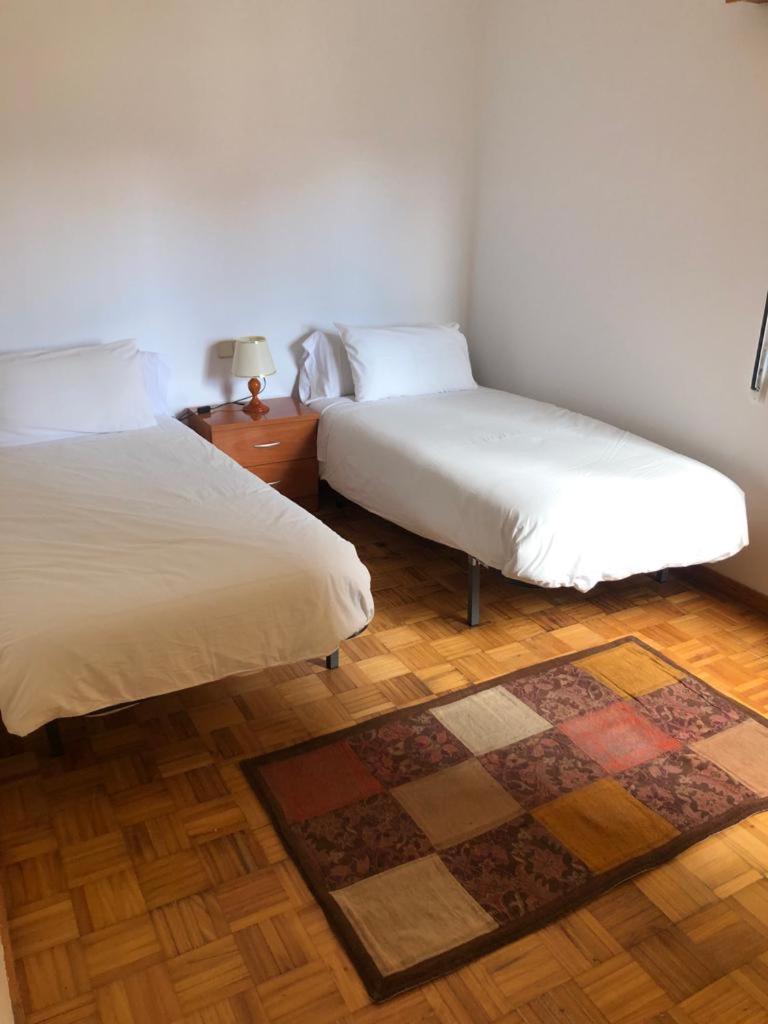 Three-Bedroom Apartment photo 2