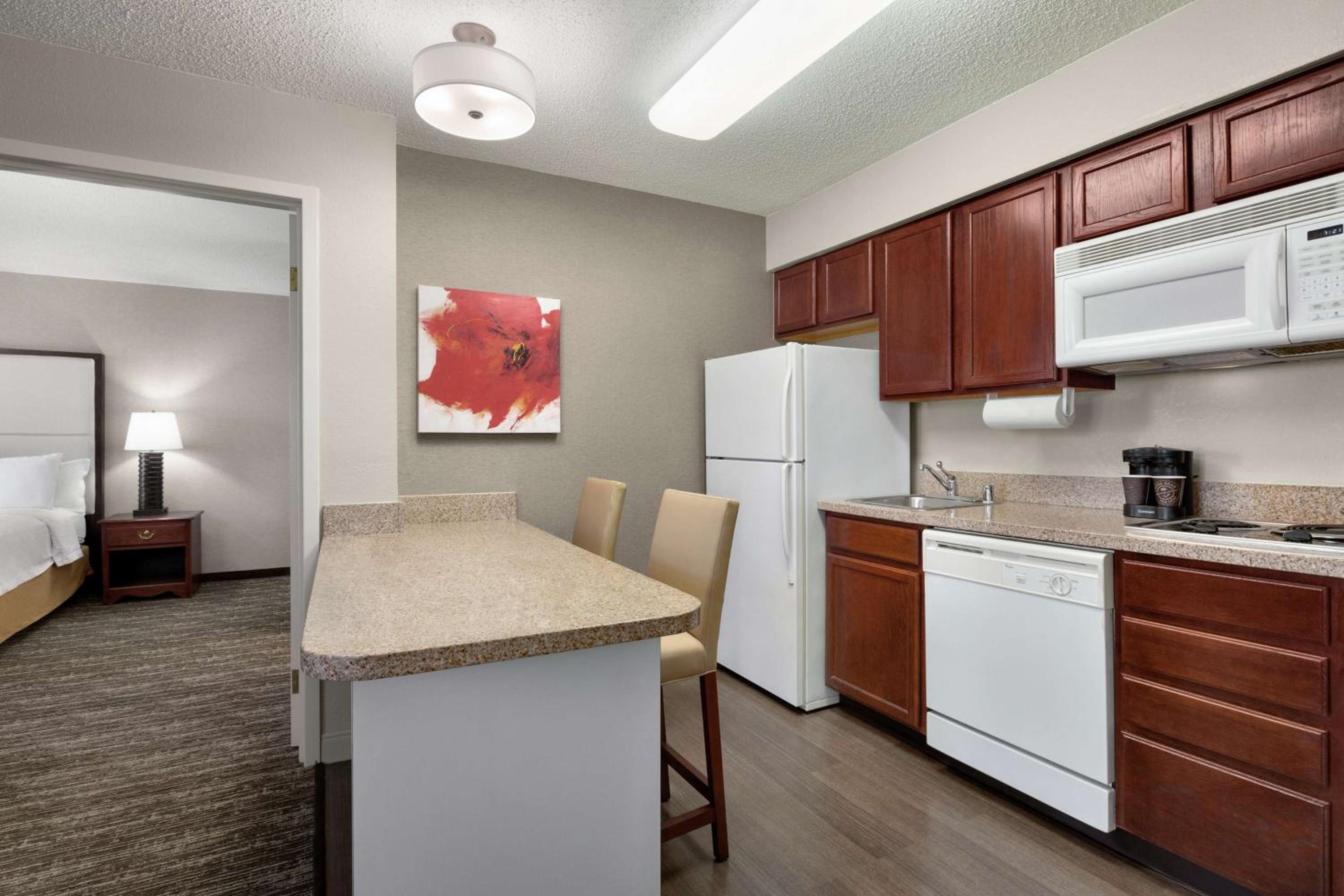 Two-Bedroom King Suite with Two King Beds - Photo 2