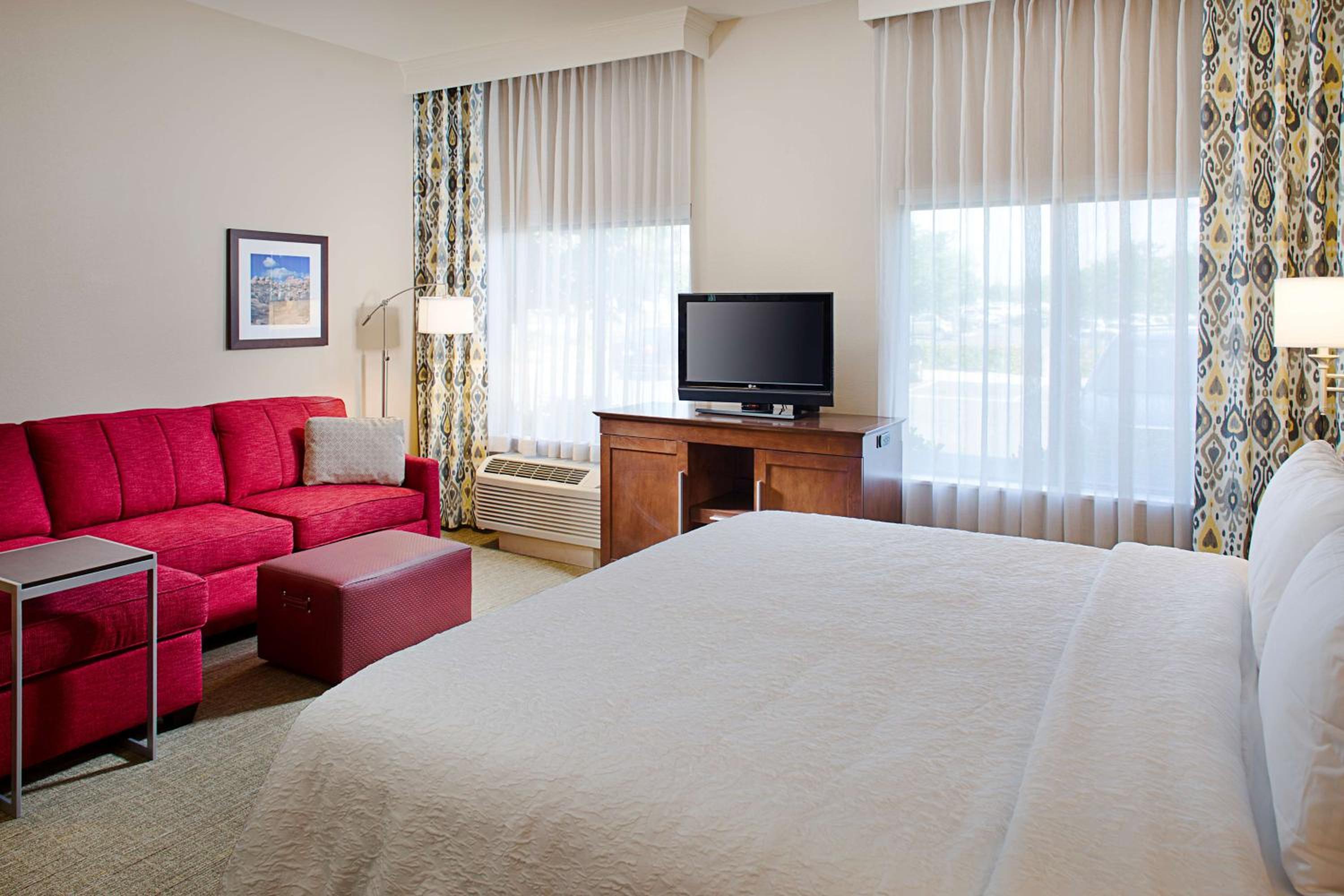 King Studio Suite - Non-Smoking - Photo 5