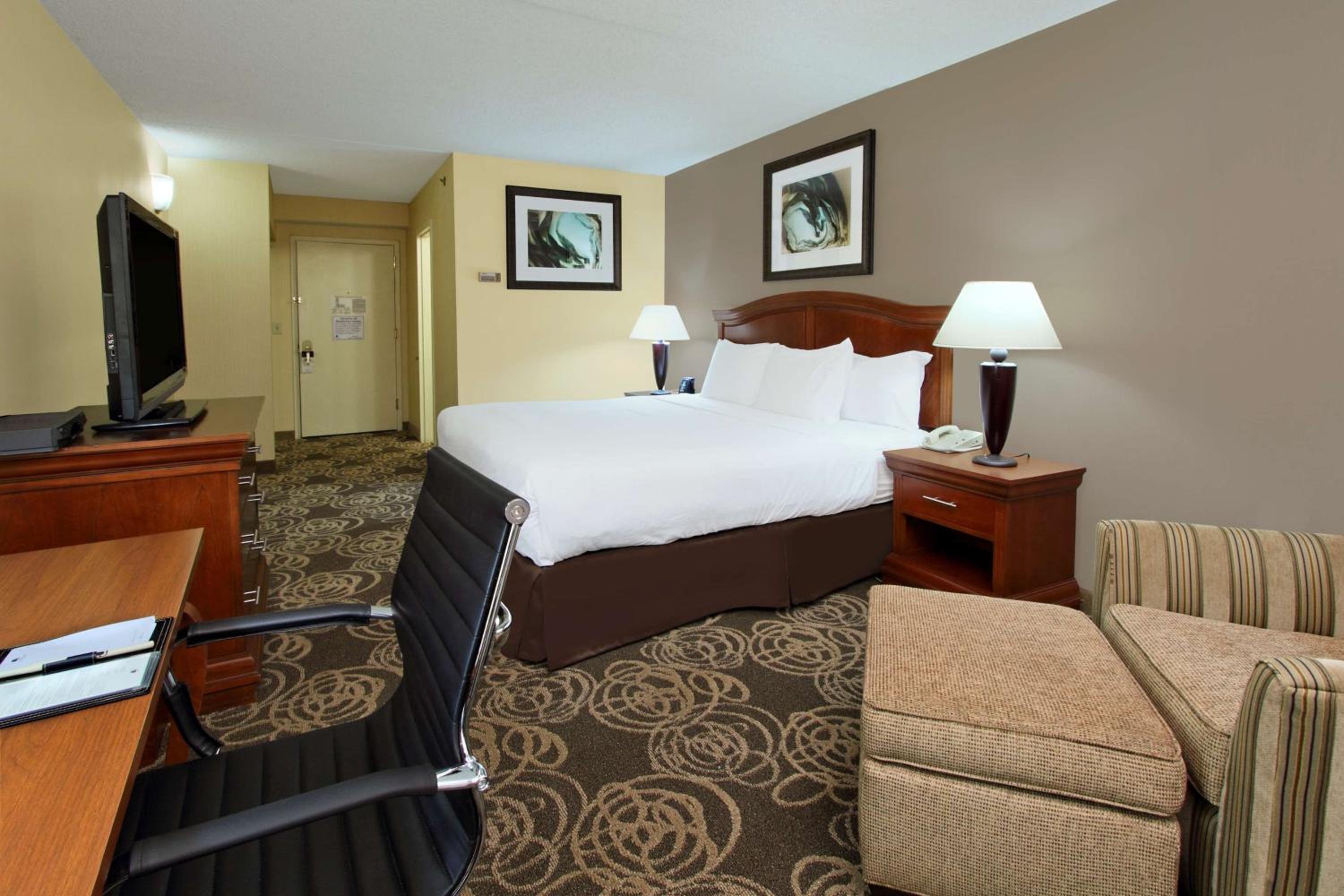 Double Room with Two Double Beds - Non-Smoking - Photo 2