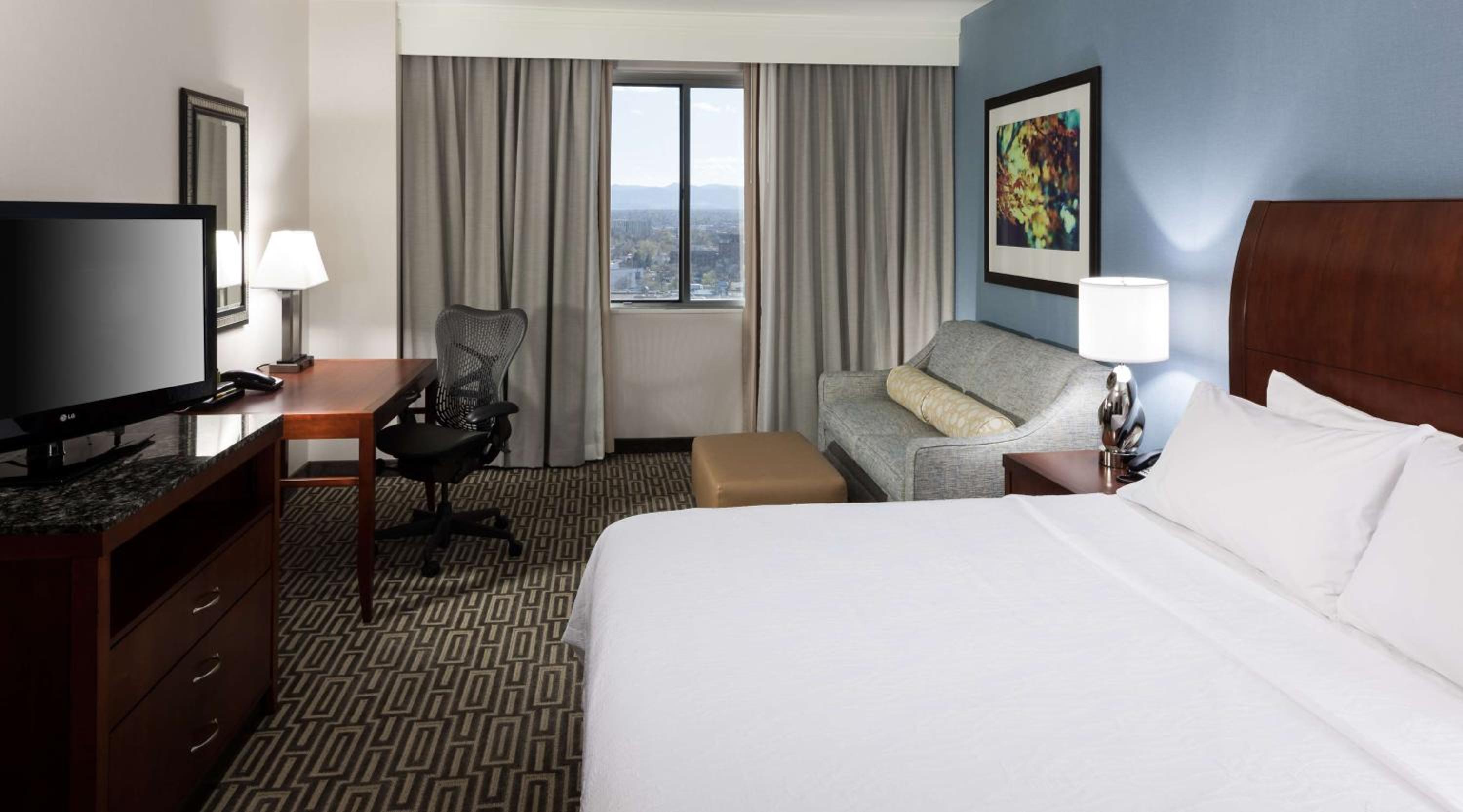 King Room with Sofa Bed at Hilton Garden Inn Denver Downtown in Denver