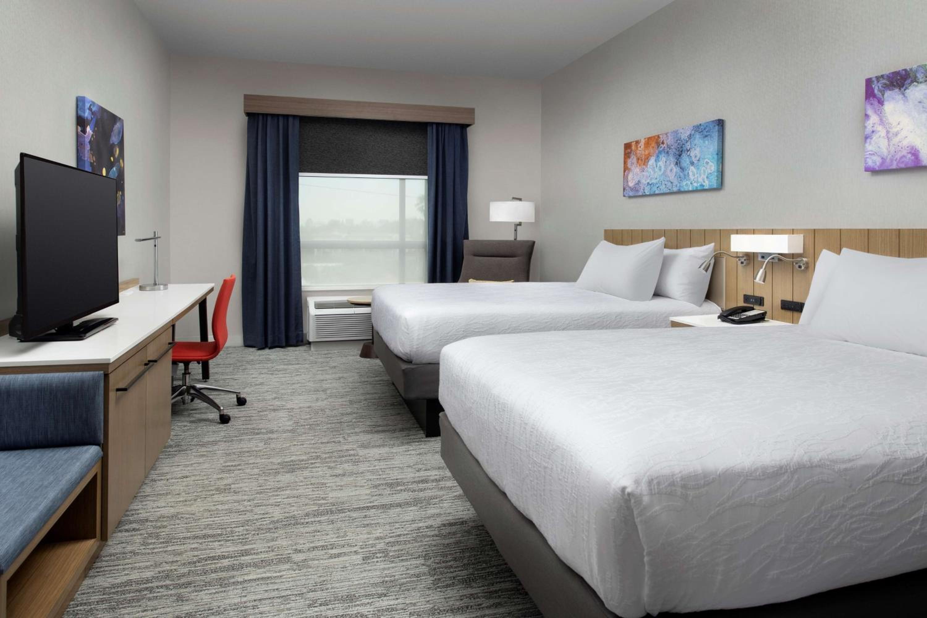 Queen Room with Two Queen Beds - Photo 1